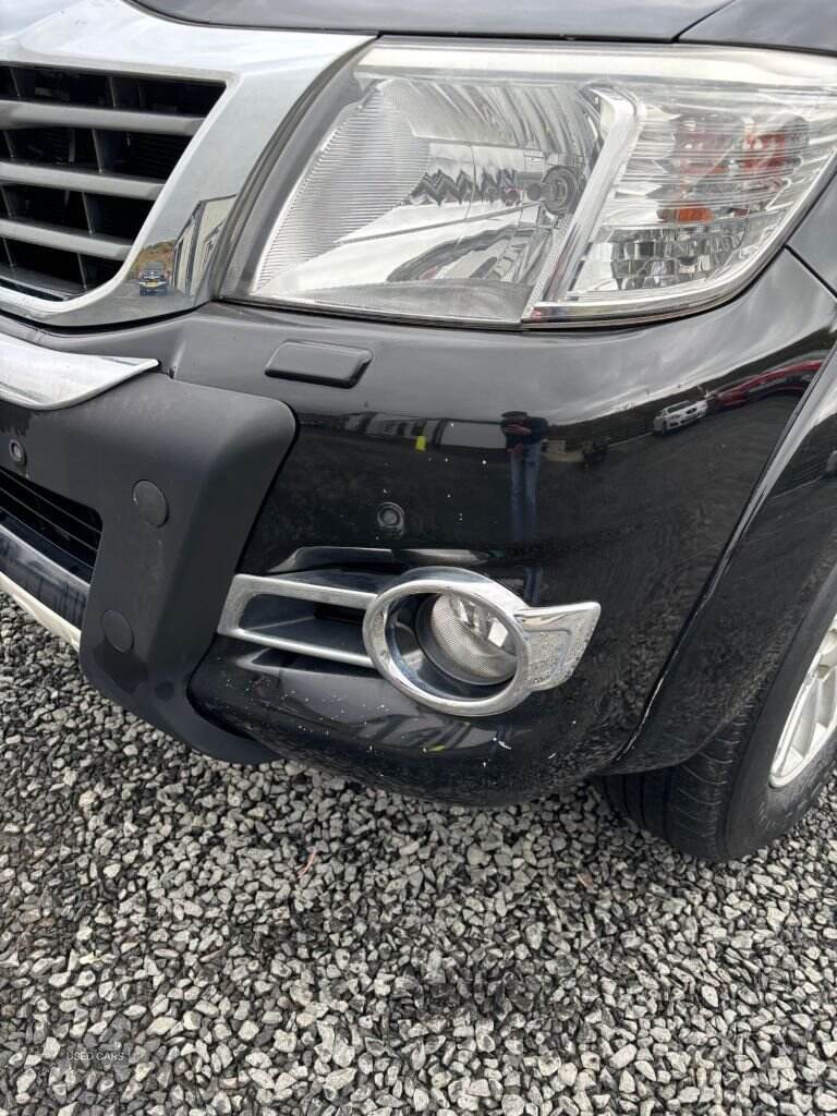 Jun 2014 Toyota Hi-lux Invincible D/Cab Pick Up 3.0 D-4D 4WD 171