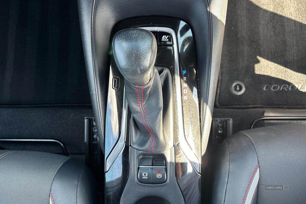 Mar 2022 Toyota Corolla 1.8 VVT-i Hybrid GR Sport 5dr CVT