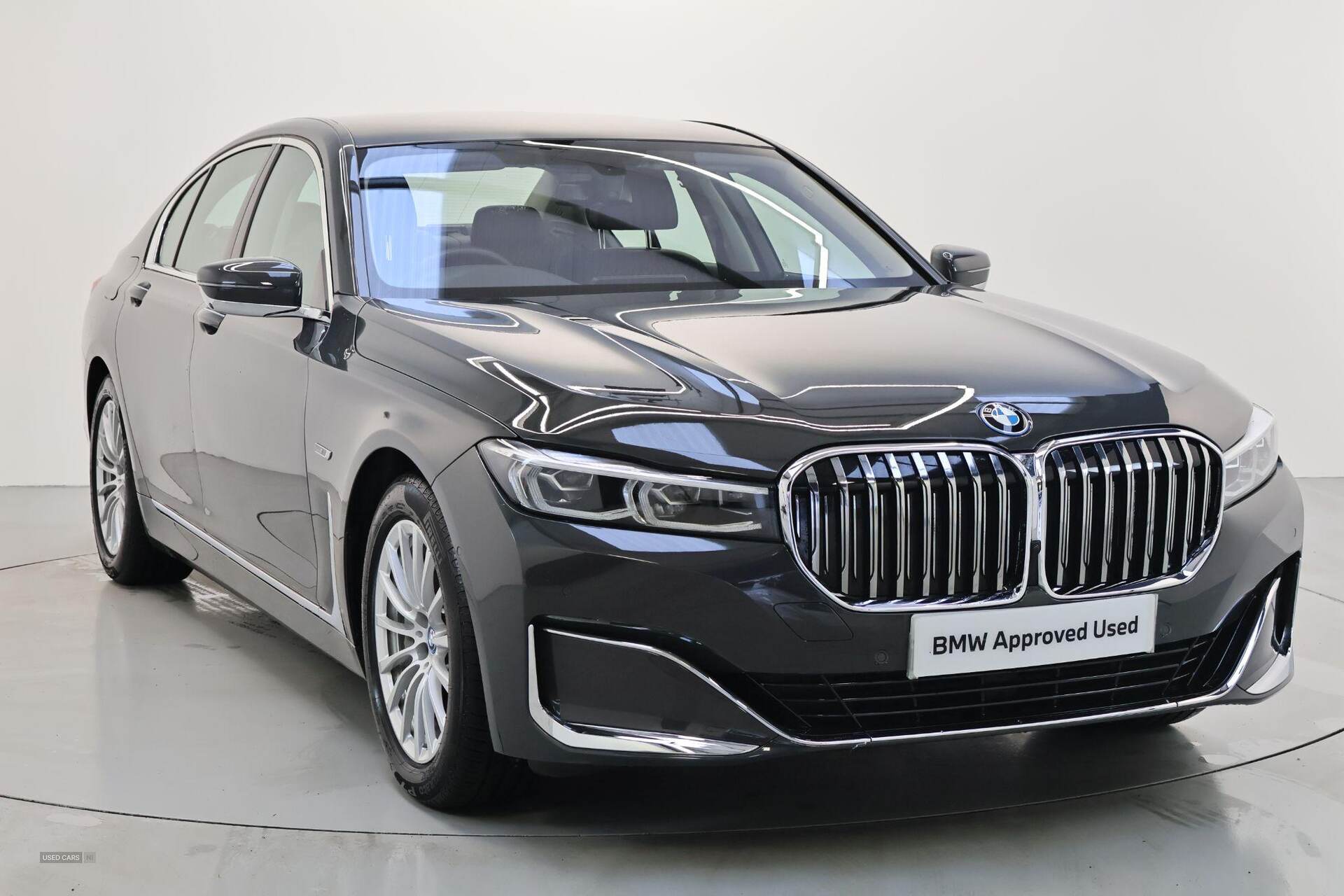 Mar 2022 BMW 7 Series 745e 4dr Auto
