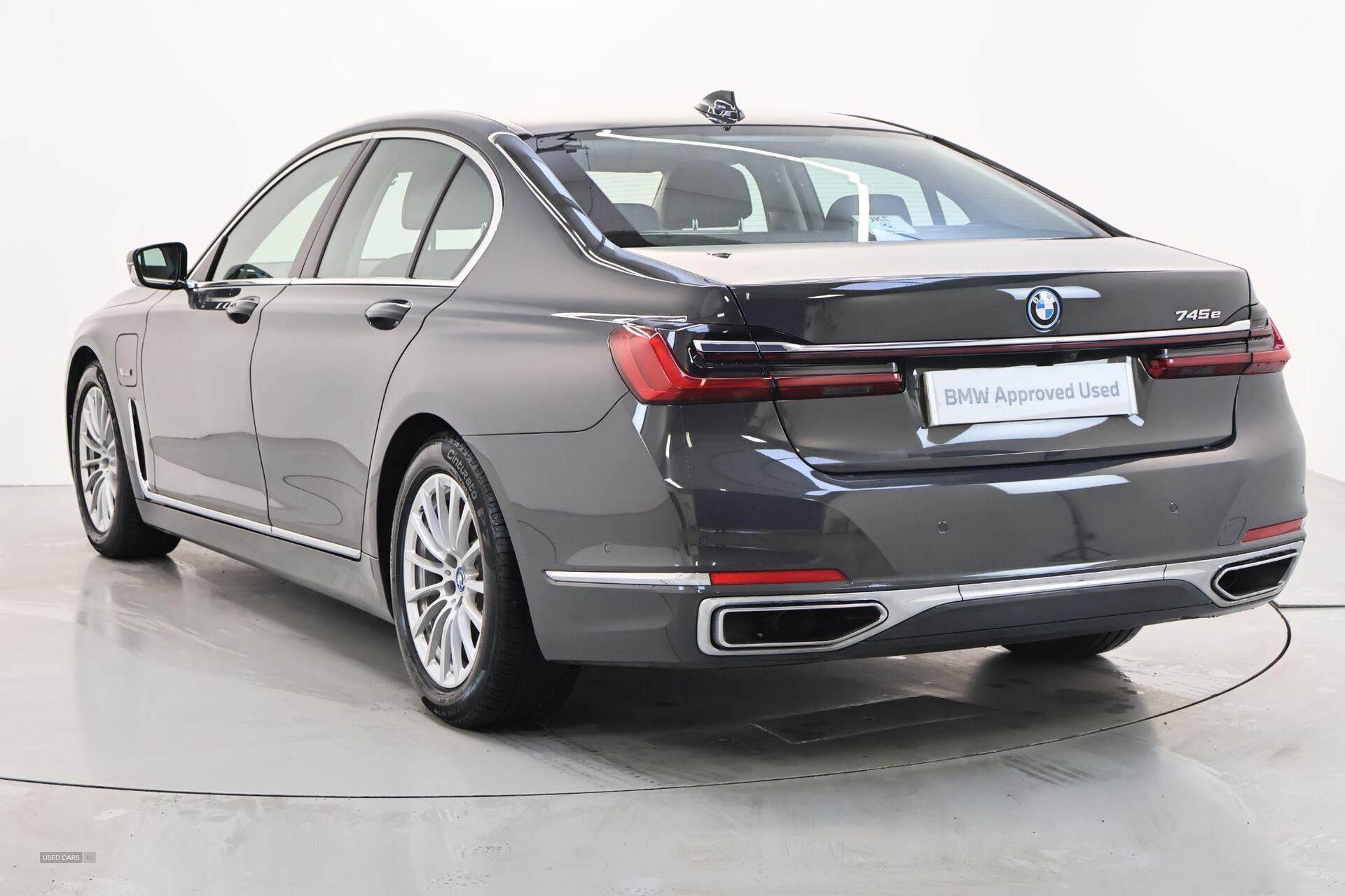 Mar 2022 BMW 7 Series 745e 4dr Auto