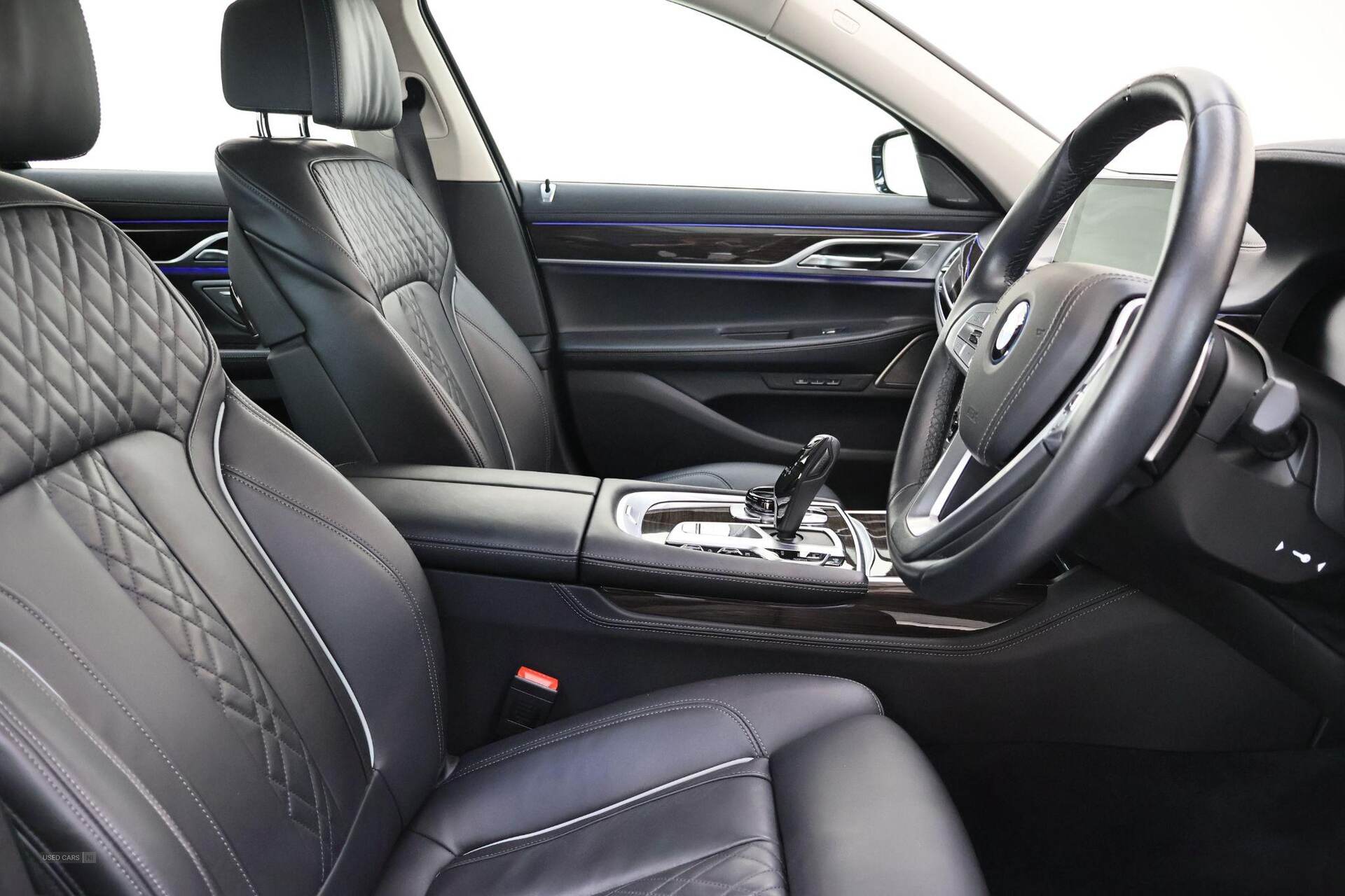 Mar 2022 BMW 7 Series 745e 4dr Auto