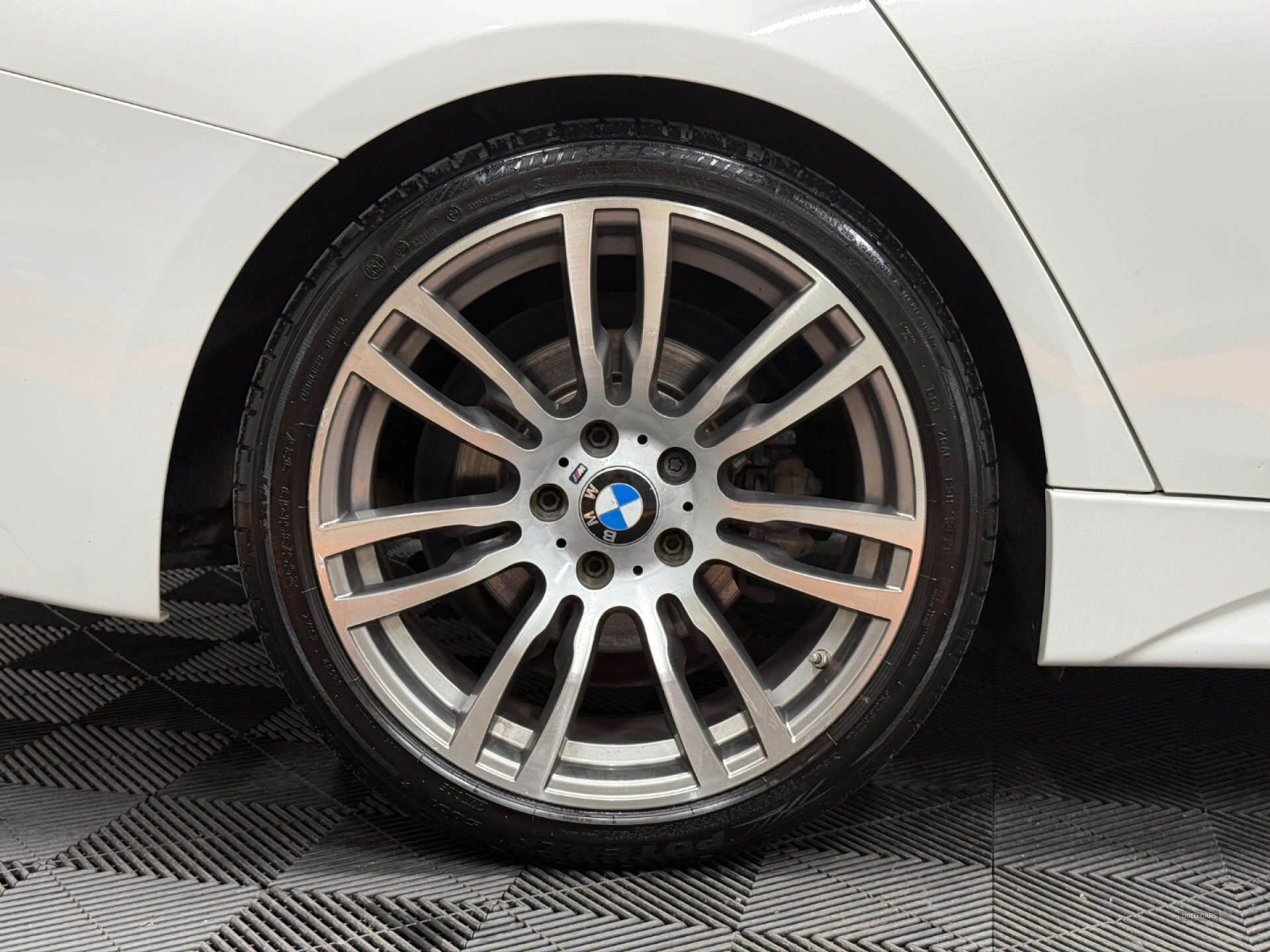 Mar 2017 BMW 3 Series 330e M Sport 4dr Step Auto