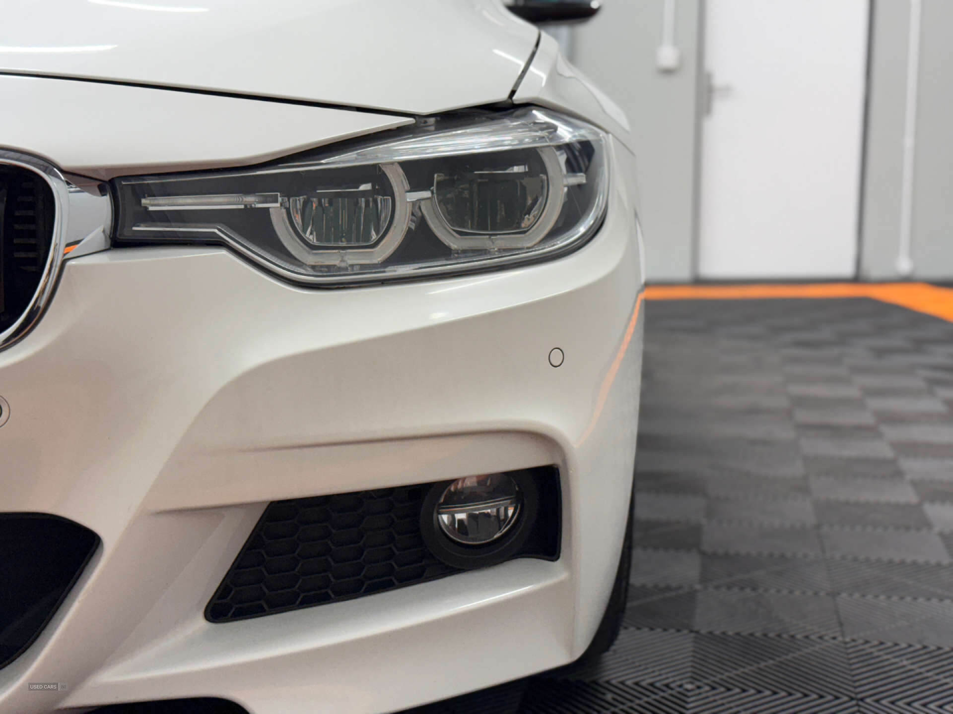 Mar 2017 BMW 3 Series 330e M Sport 4dr Step Auto