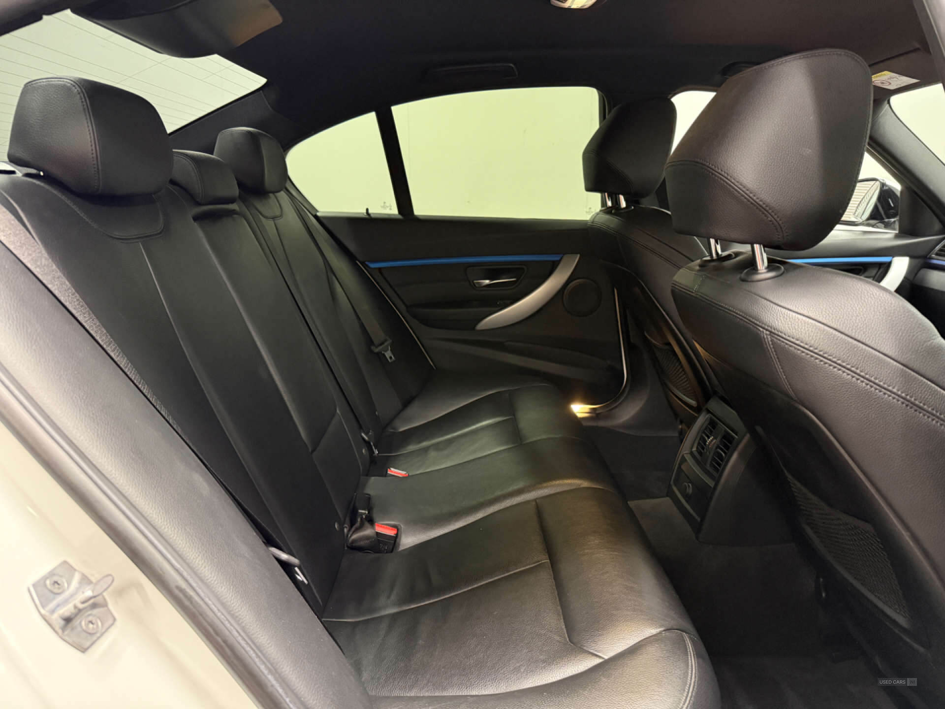 Mar 2017 BMW 3 Series 330e M Sport 4dr Step Auto
