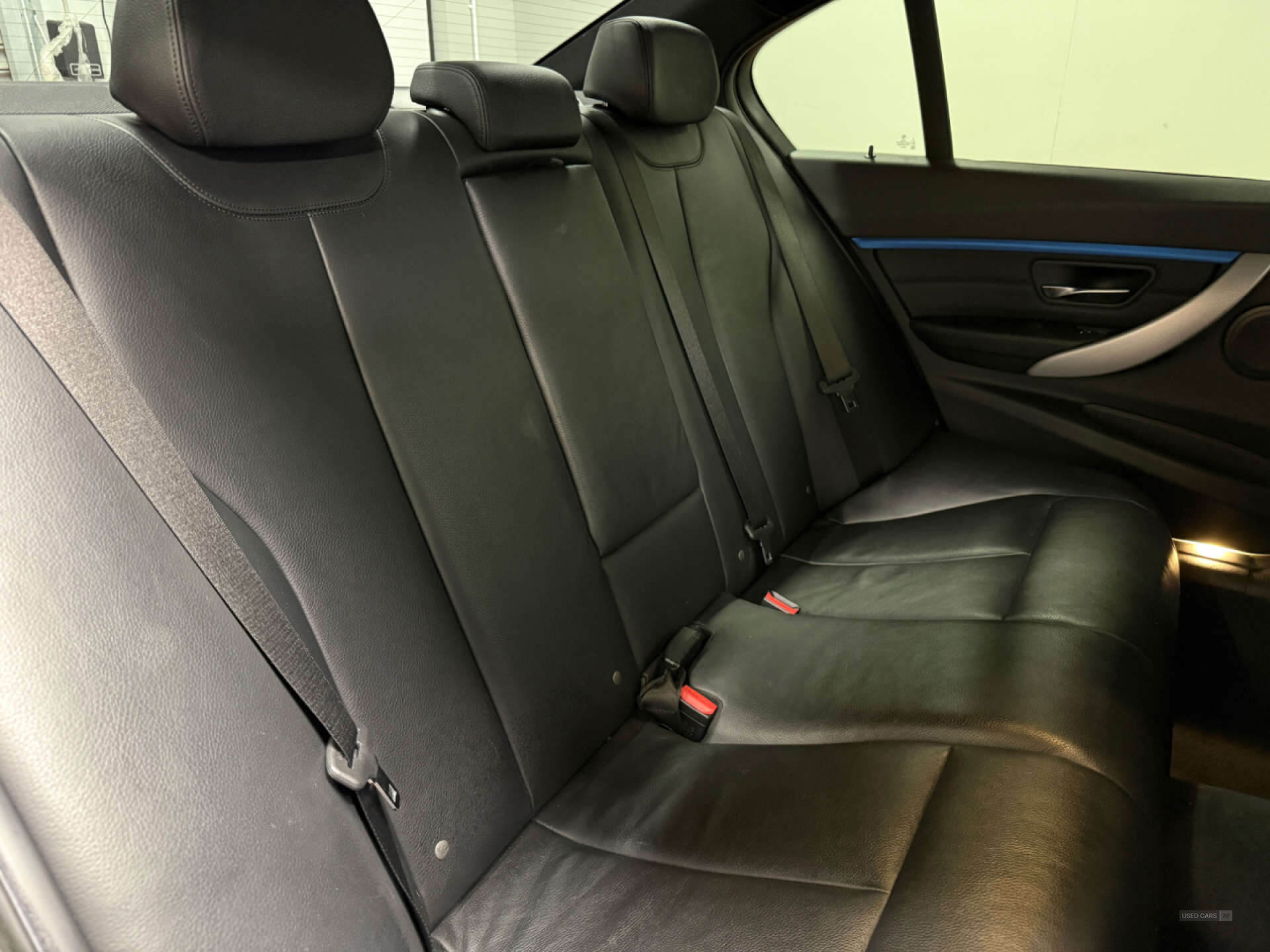 Mar 2017 BMW 3 Series 330e M Sport 4dr Step Auto