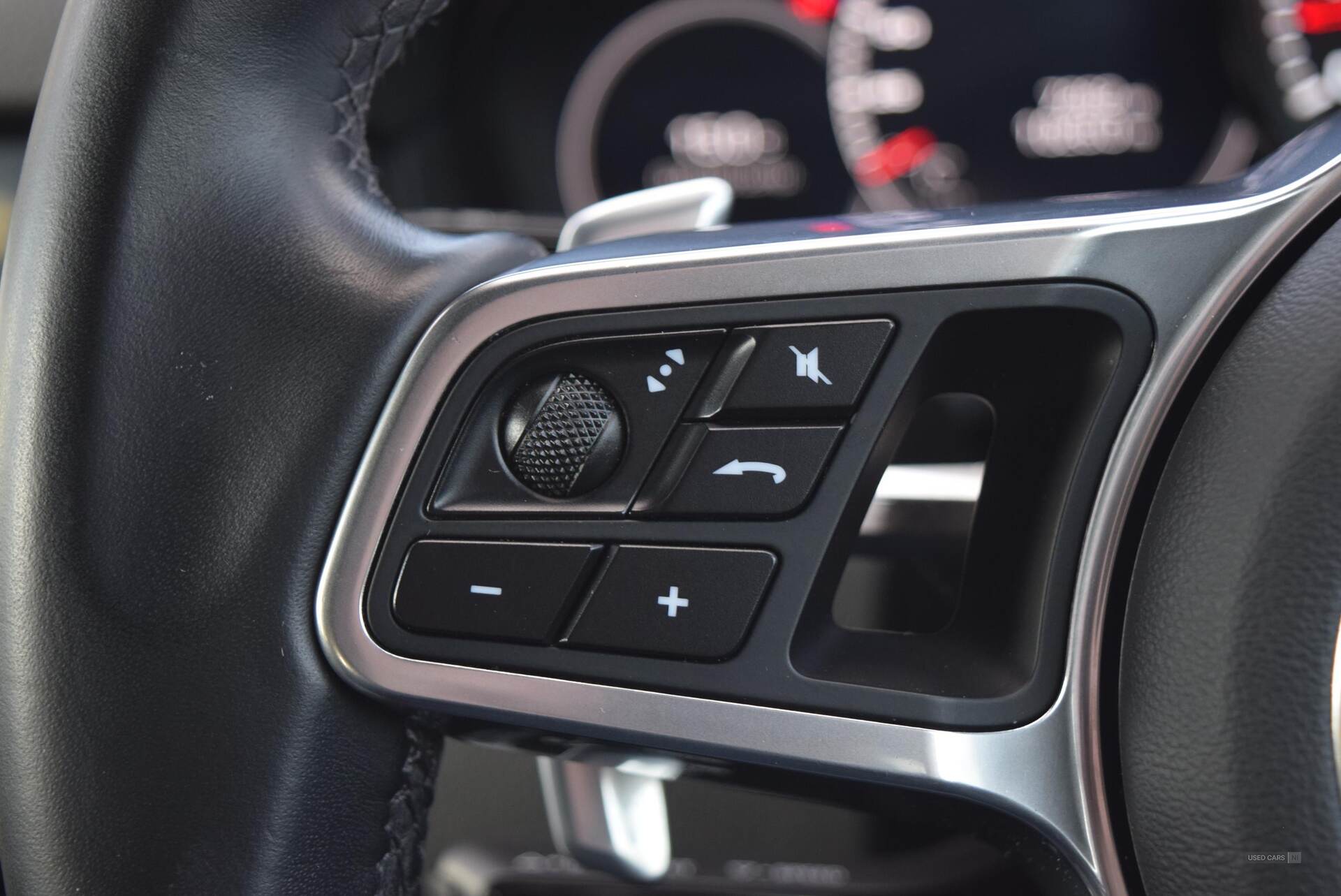 2020 Porsche Cayenne 5dr Tiptronic S