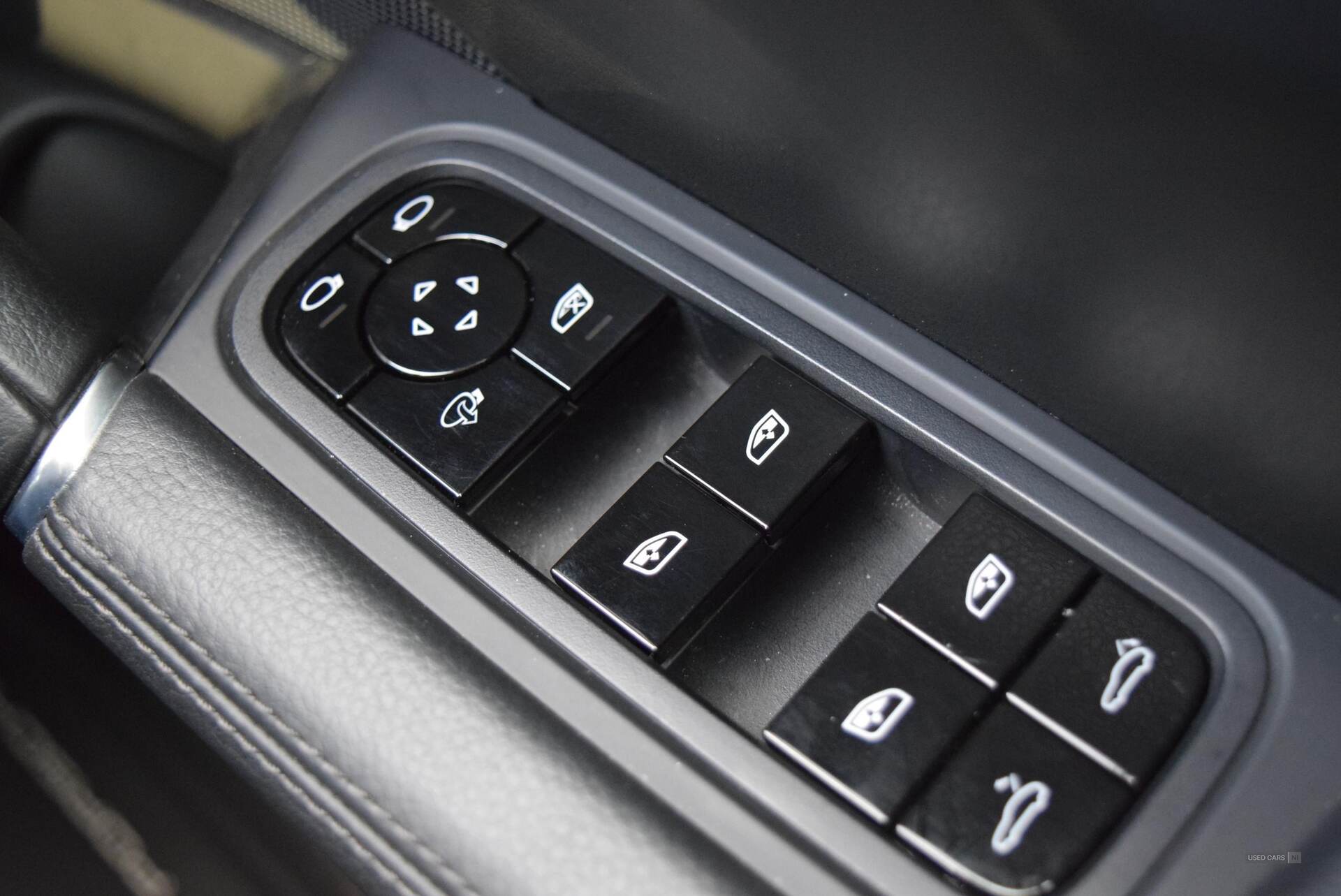 2020 Porsche Cayenne 5dr Tiptronic S