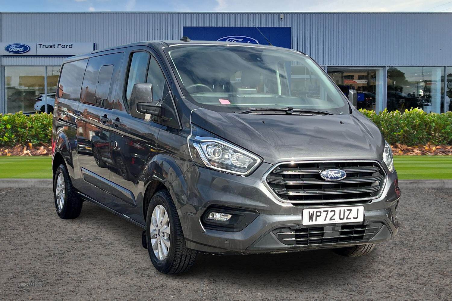 Nov 2022 Ford Transit Custom 2.0 EcoBlue 170ps Low Roof D/Cab Limited Van Auto