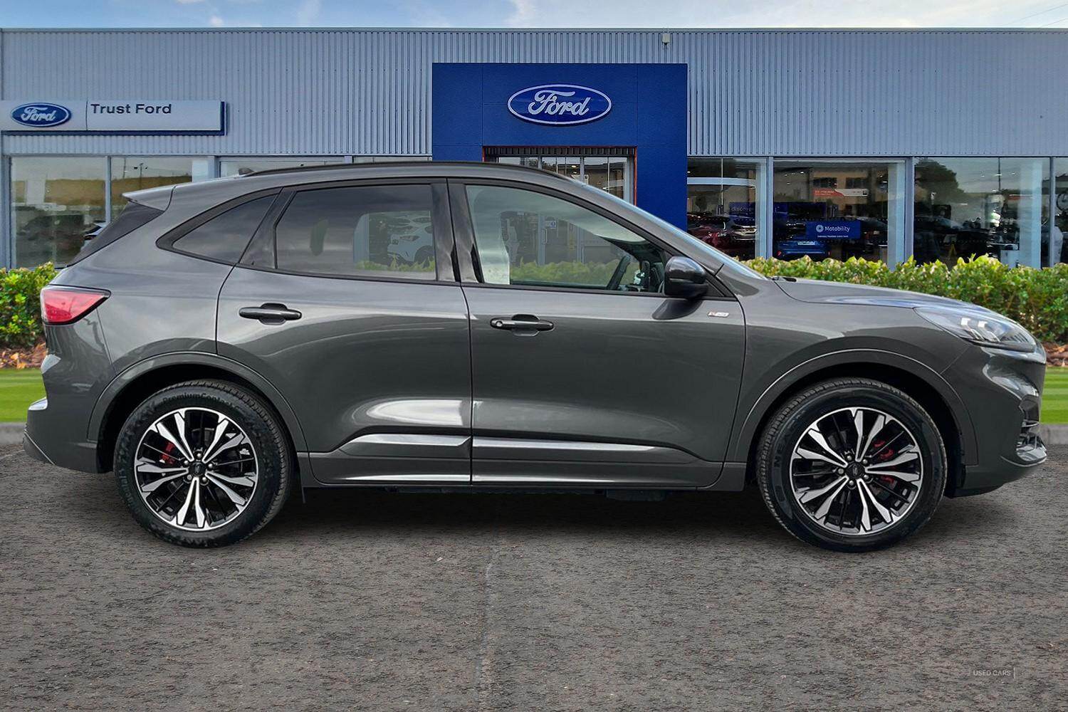 Aug 2022 Ford Kuga 2.5 PHEV ST-Line X Edition 5dr CVT