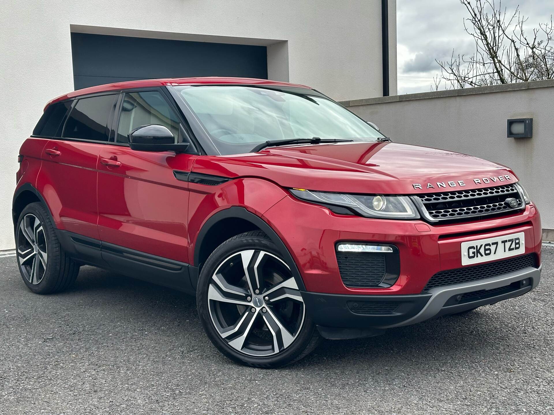 Sep 2017 Land Rover Range Rover Evoque 2.0 TD4 SE Tech 5dr Auto