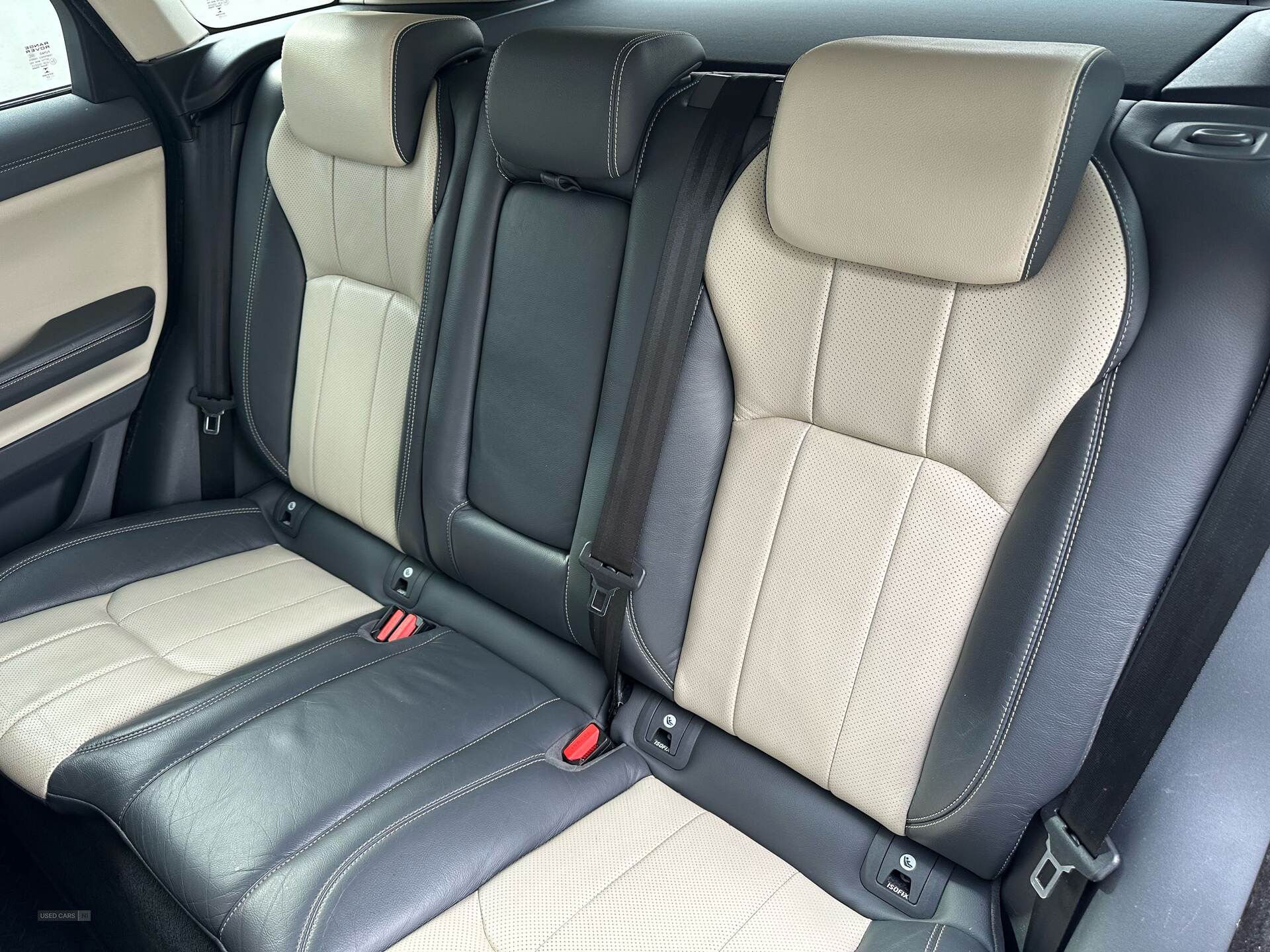 Sep 2017 Land Rover Range Rover Evoque 2.0 TD4 SE Tech 5dr Auto