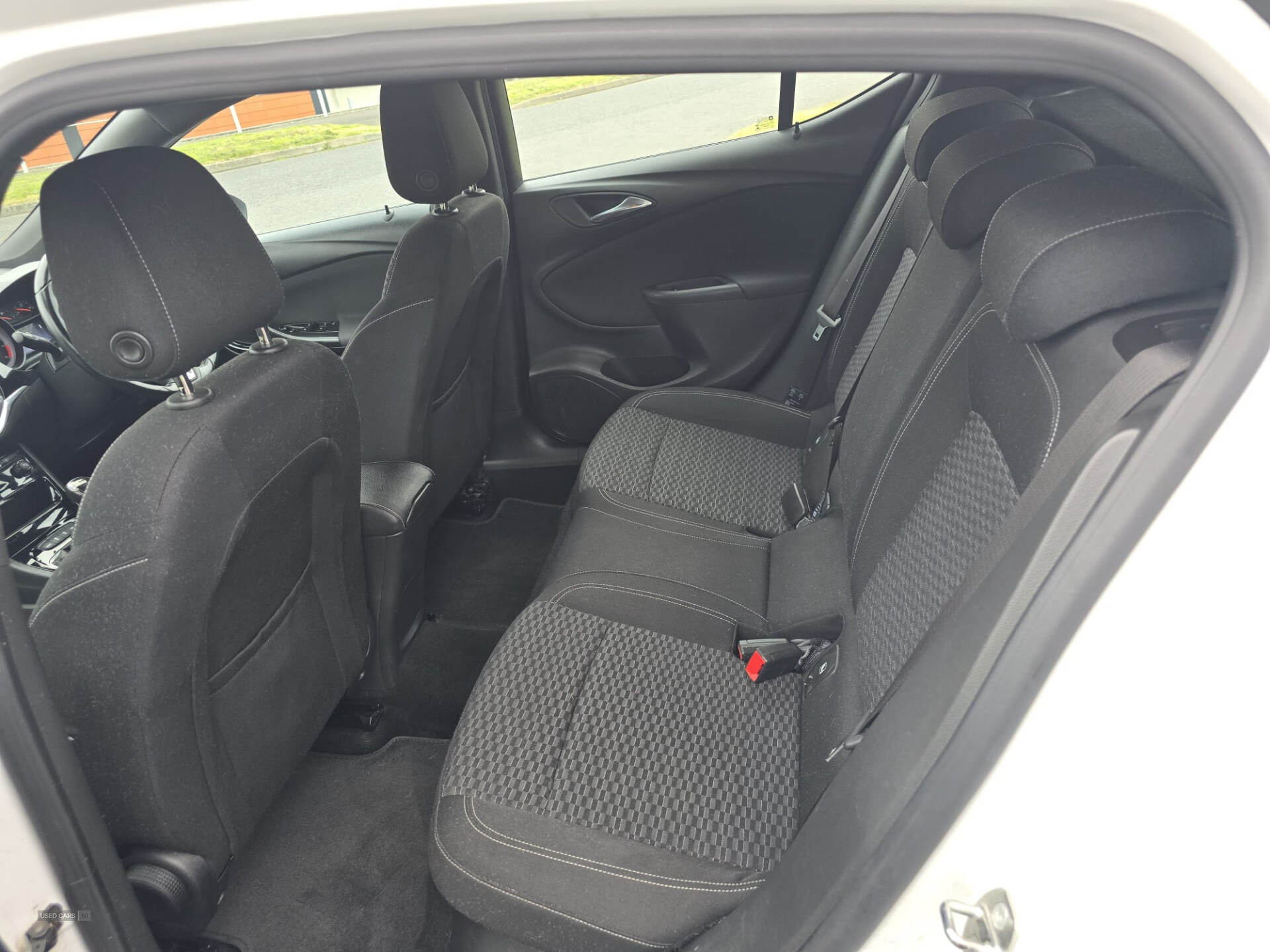 Sep 2016 Vauxhall Astra 1.6 CDTi 16V 136 SRi Nav 5dr