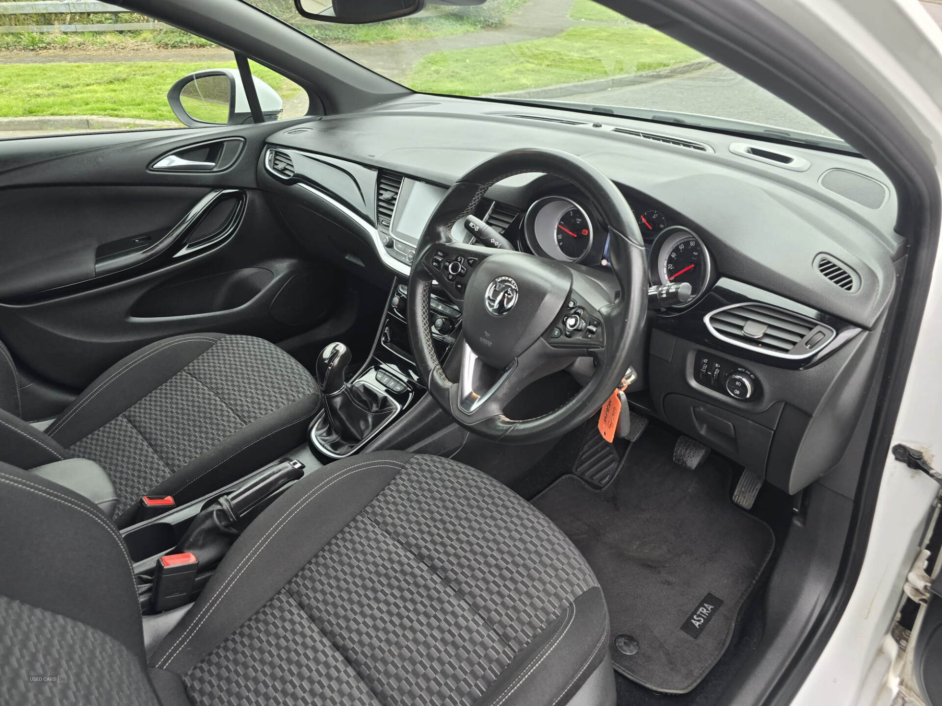 Sep 2016 Vauxhall Astra 1.6 CDTi 16V 136 SRi Nav 5dr