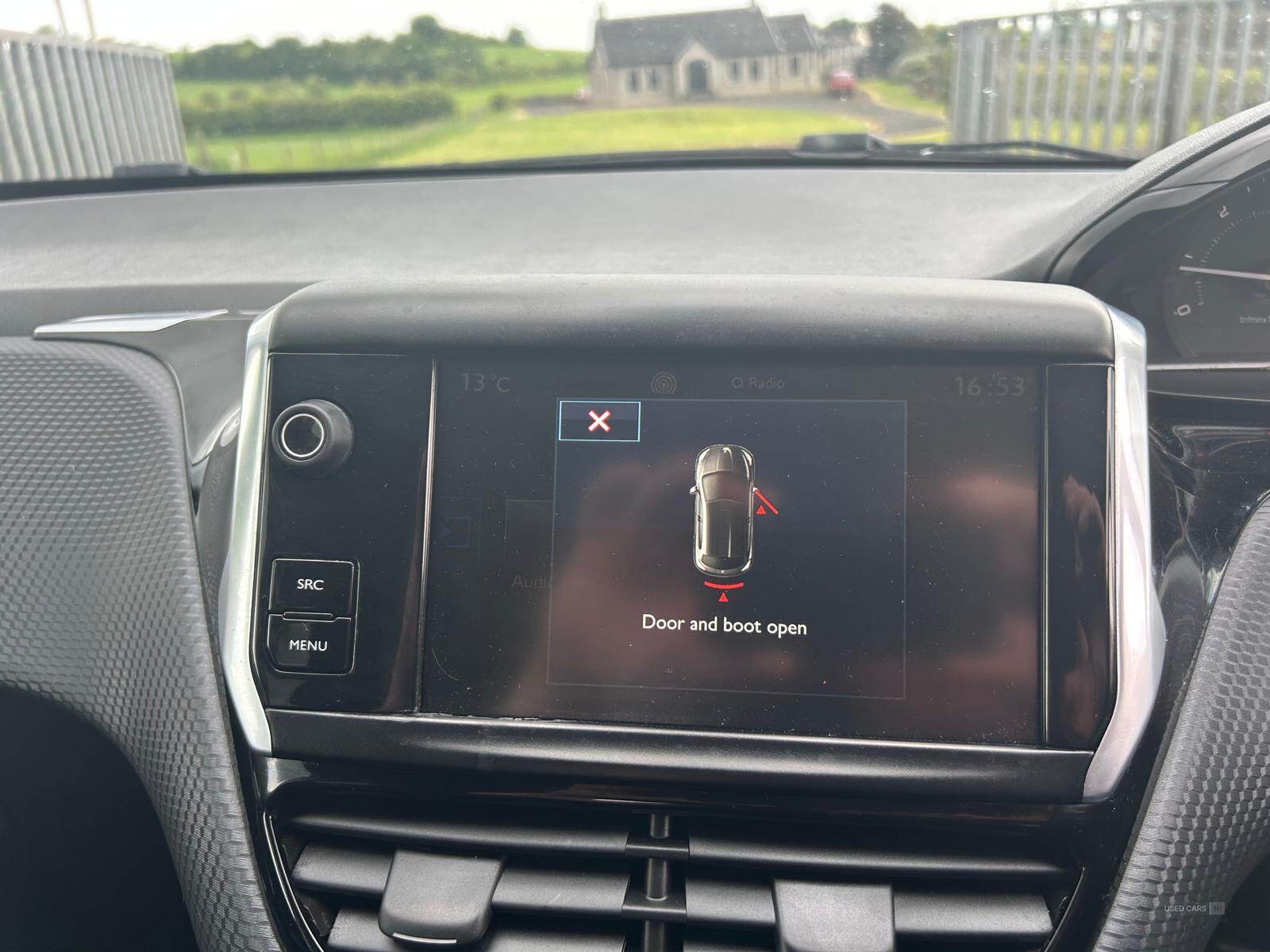 May 2016 Peugeot 208 1.6 BlueHDi 100 Allure 5dr [non Start Stop]