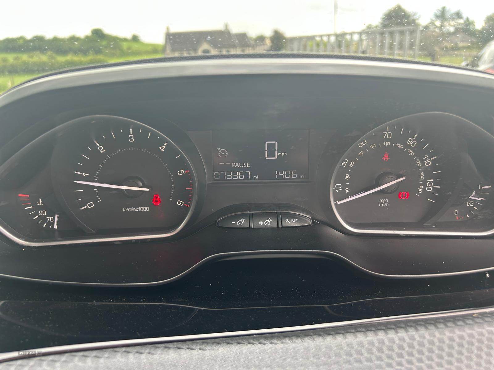 May 2016 Peugeot 208 1.6 BlueHDi 100 Allure 5dr [non Start Stop]