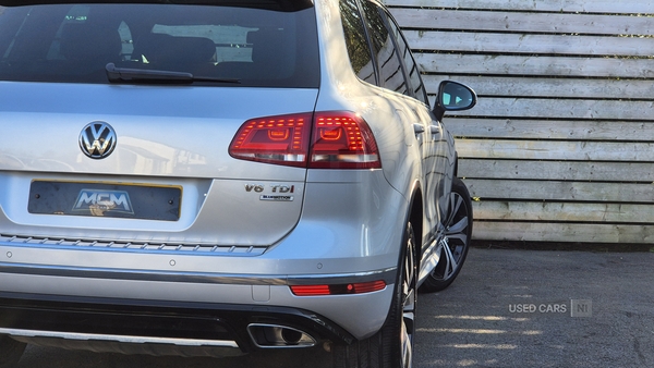 Volkswagen Touareg DIESEL ESTATE in Antrim