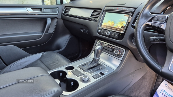 Volkswagen Touareg DIESEL ESTATE in Antrim