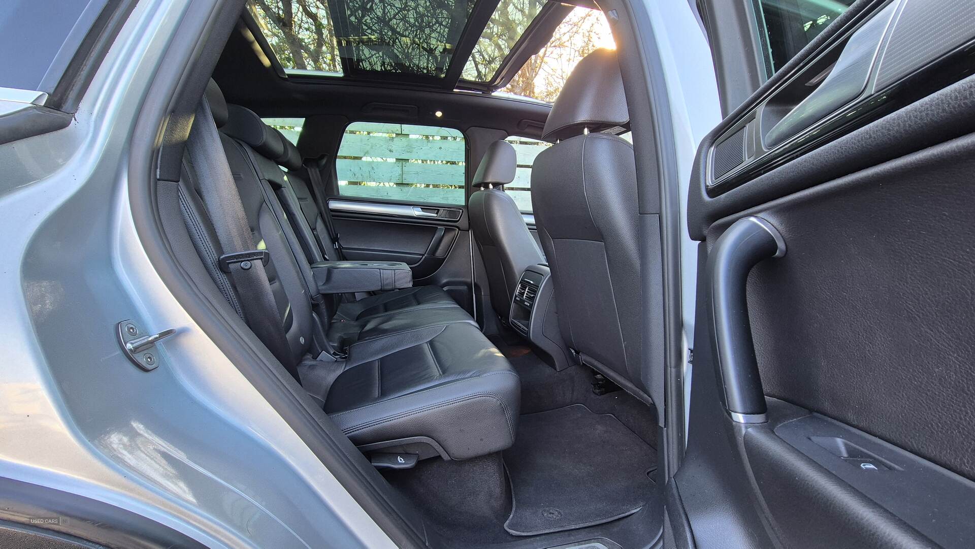 Volkswagen Touareg DIESEL ESTATE in Antrim
