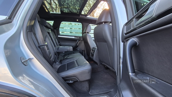 Volkswagen Touareg DIESEL ESTATE in Antrim