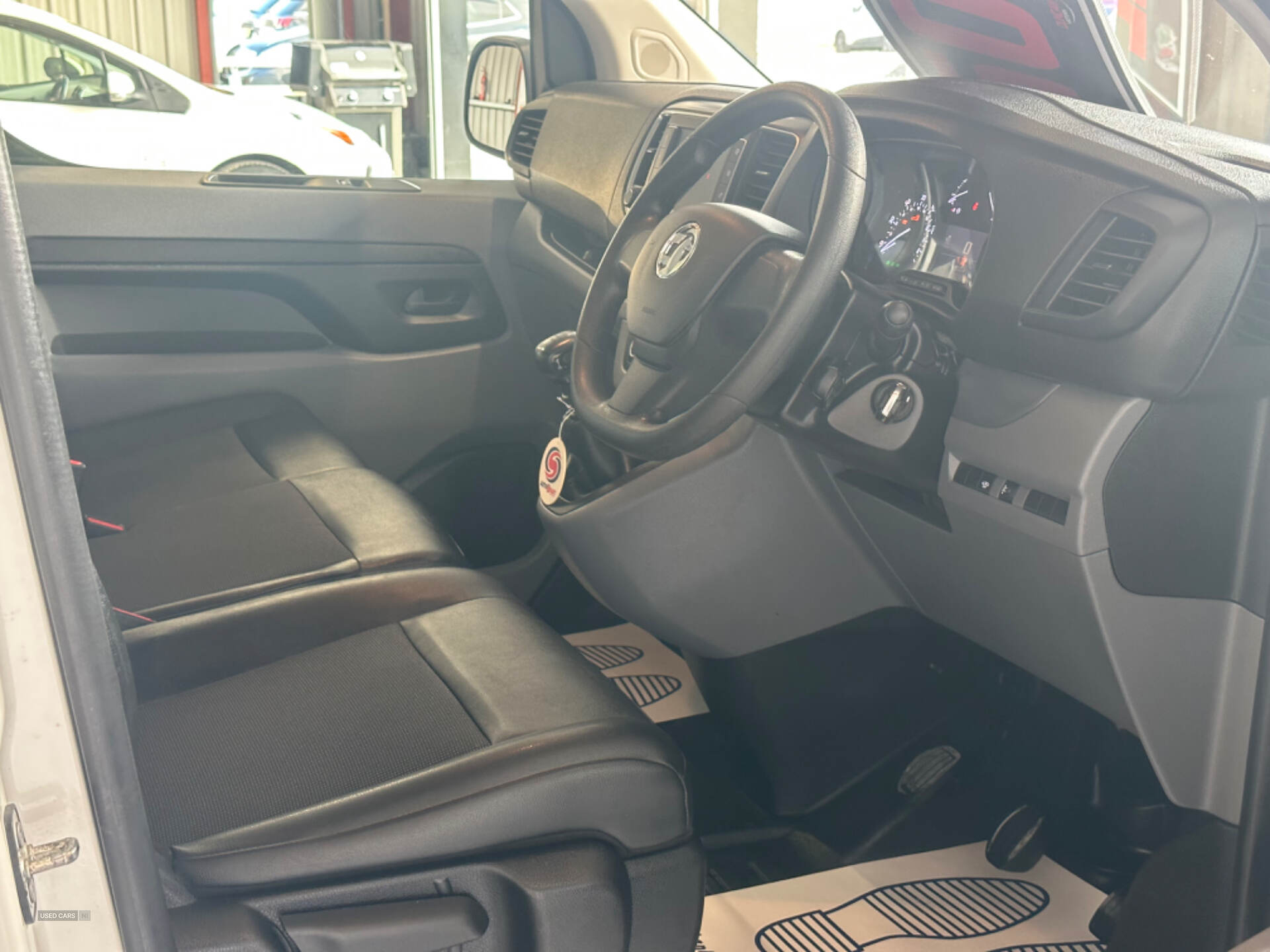 Dec 2021 Vauxhall Vivaro 2700 1.5d 100PS Sportive H1 Van