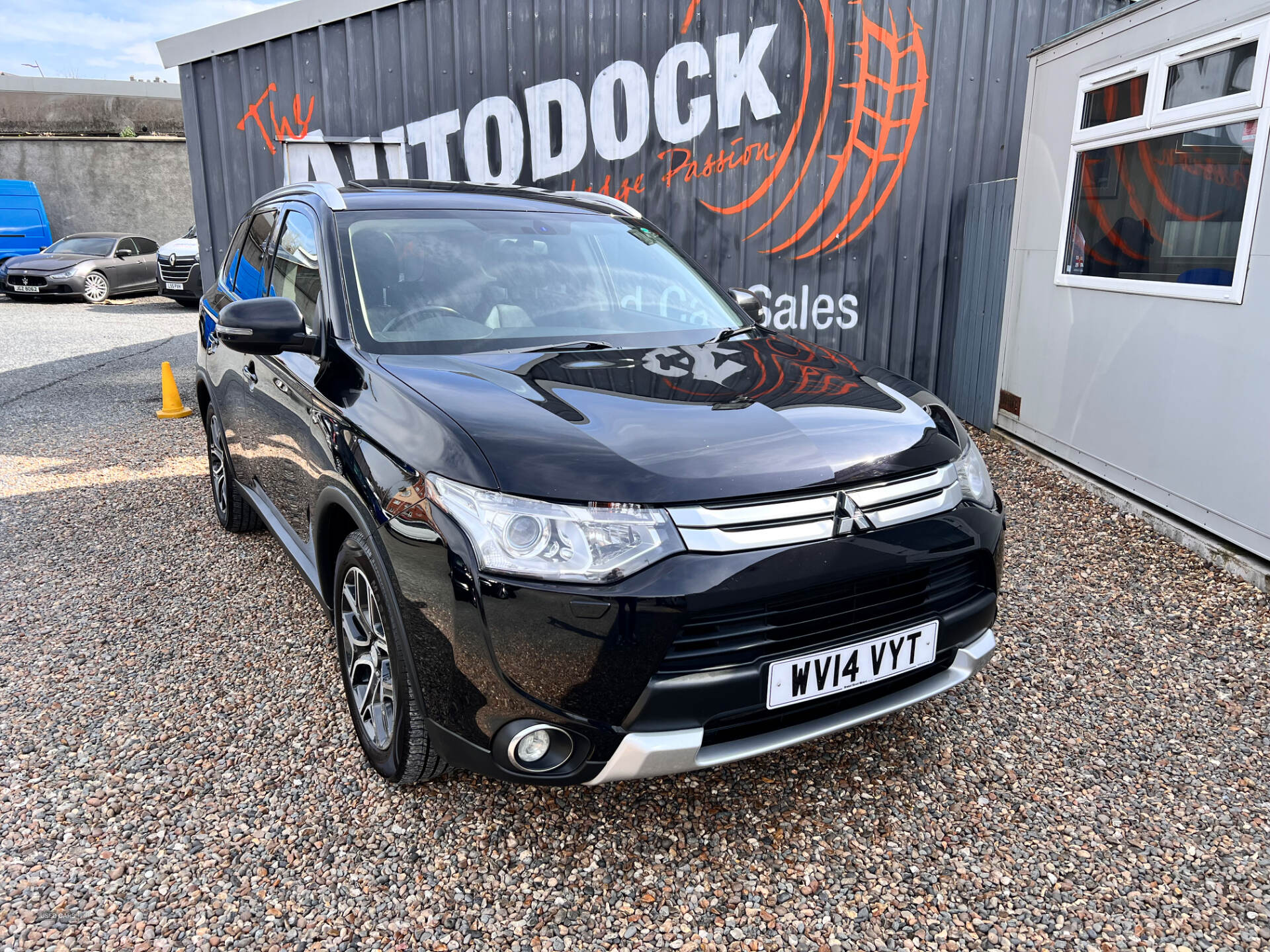 Apr 2014 Mitsubishi Outlander 2.2 DI-D GX4 5dr Auto