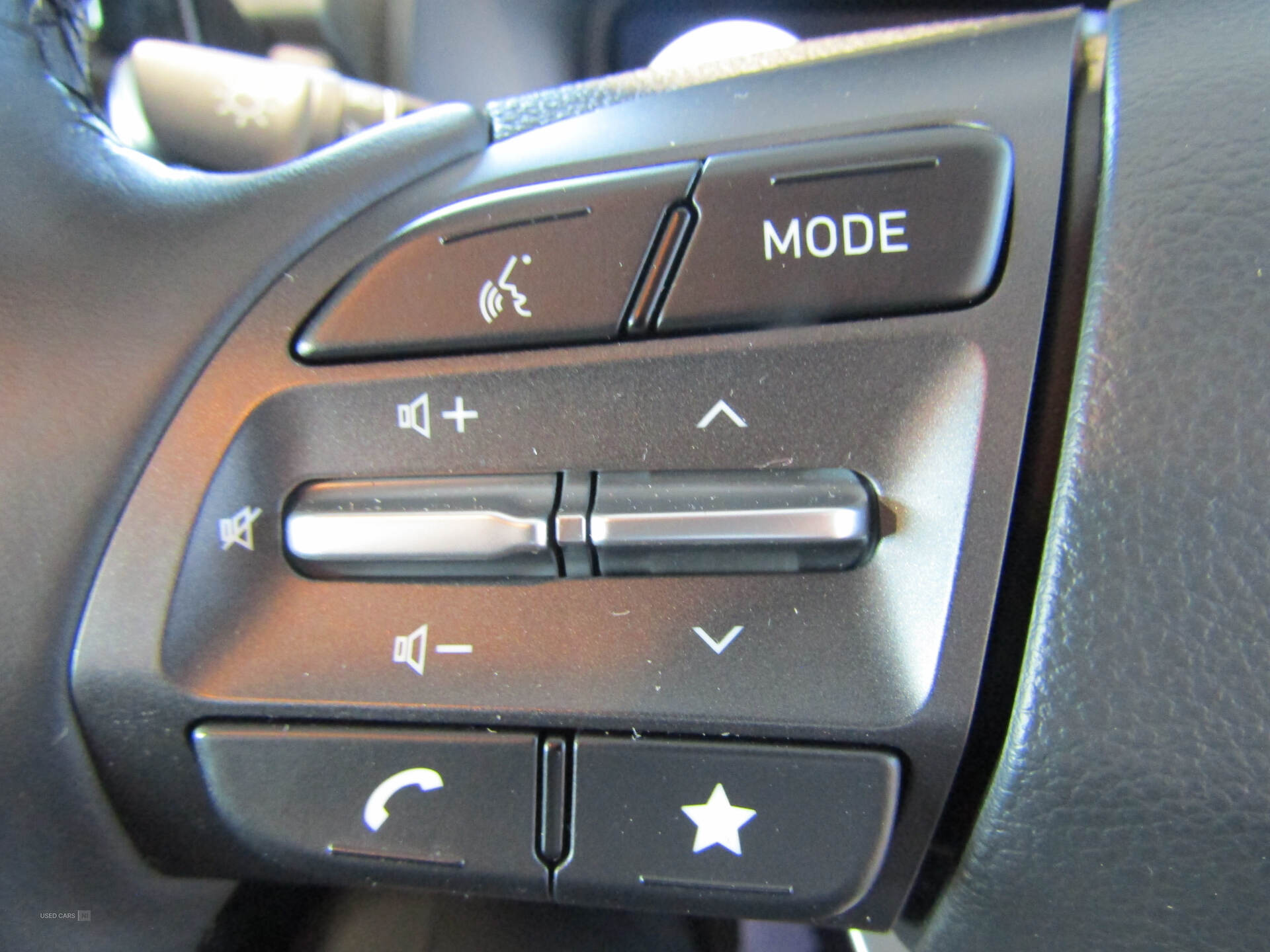 Mar 2022 Hyundai Kona 100kW Premium 39kWh 5dr Auto