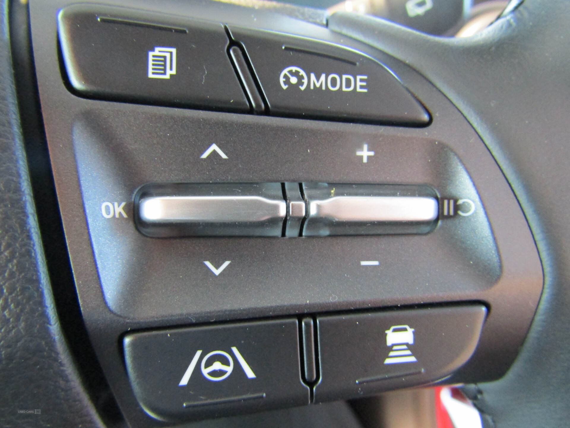 Mar 2022 Hyundai Kona 100kW Premium 39kWh 5dr Auto
