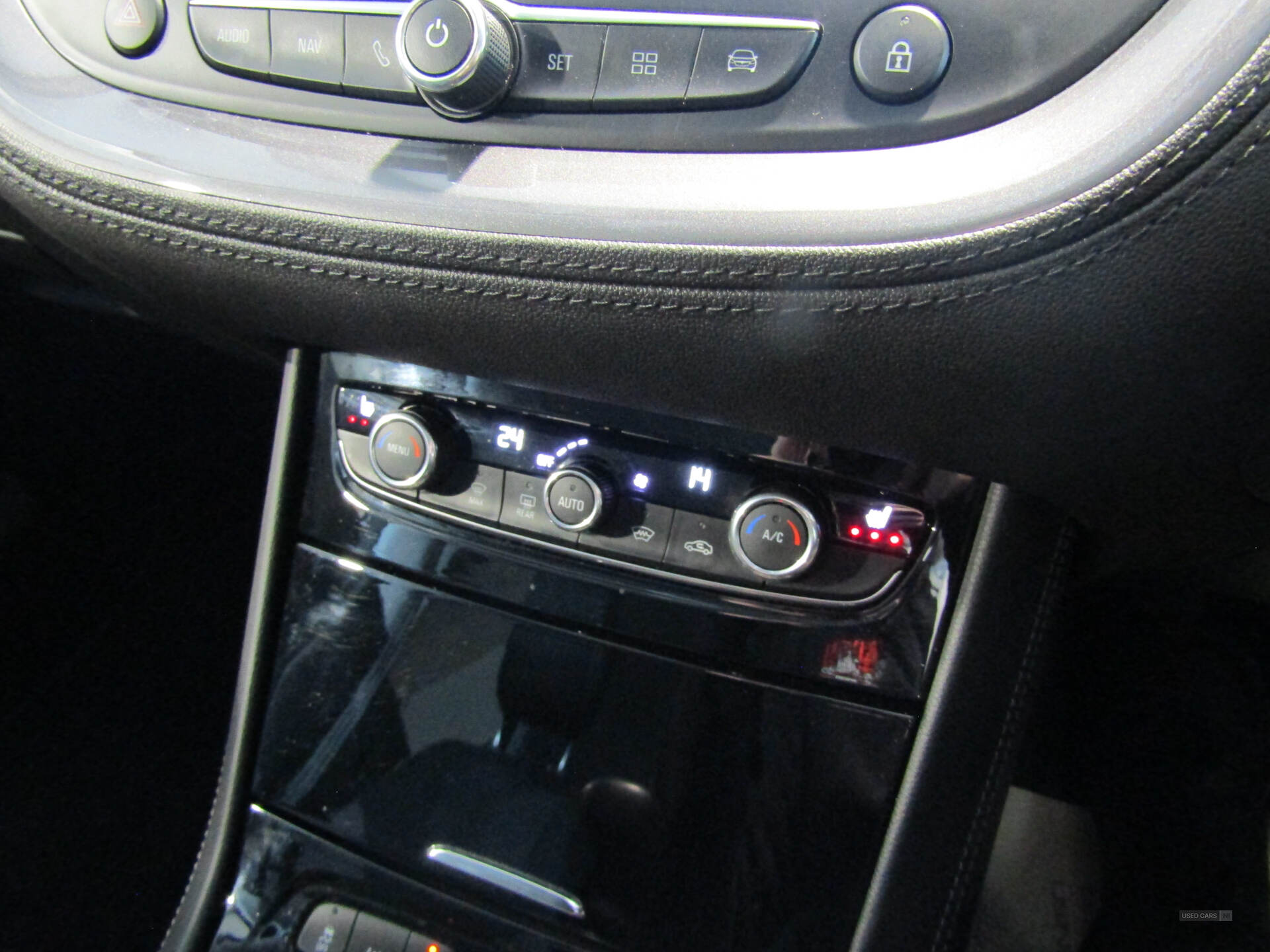 Feb 2020 Vauxhall Grandland X 1.2 Turbo SRi Nav 5dr