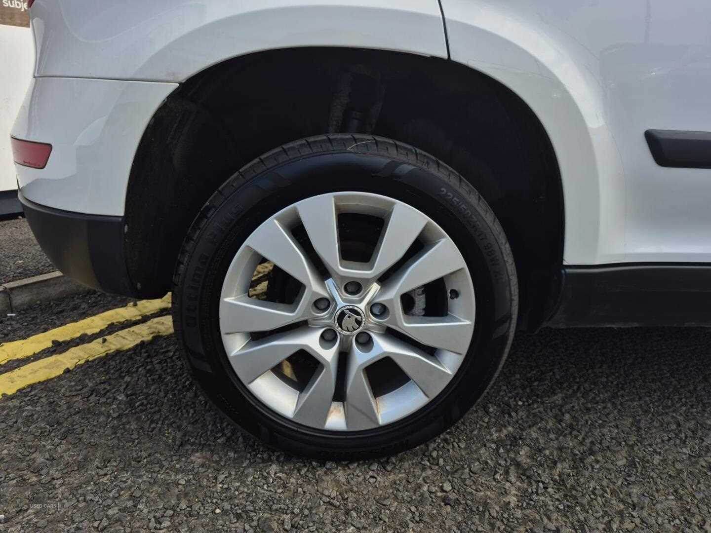 Dec 2016 Skoda Yeti 2.0 TDI CR SE L 5dr