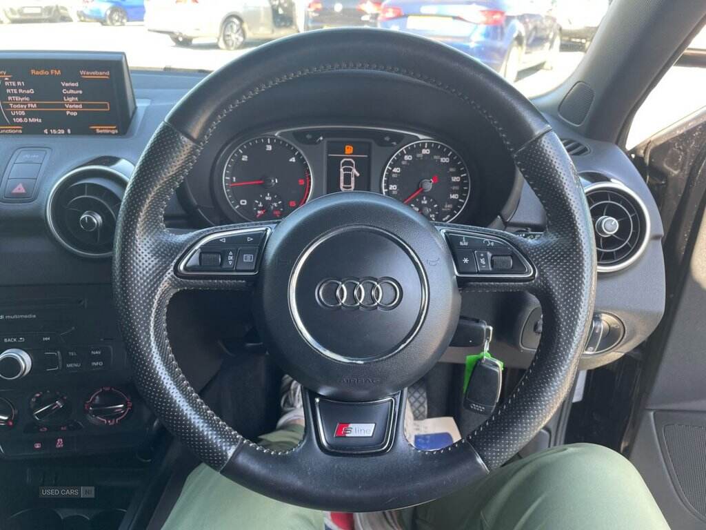 Nov 2013 Audi A1 1.6 TDI S Line 5dr