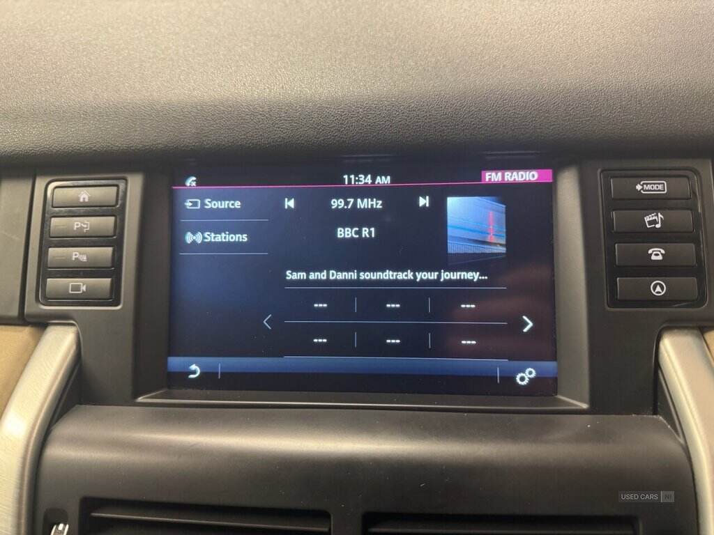 Nov 2016 Land Rover Discovery Sport 2.0 TD4 180 HSE 5dr Auto