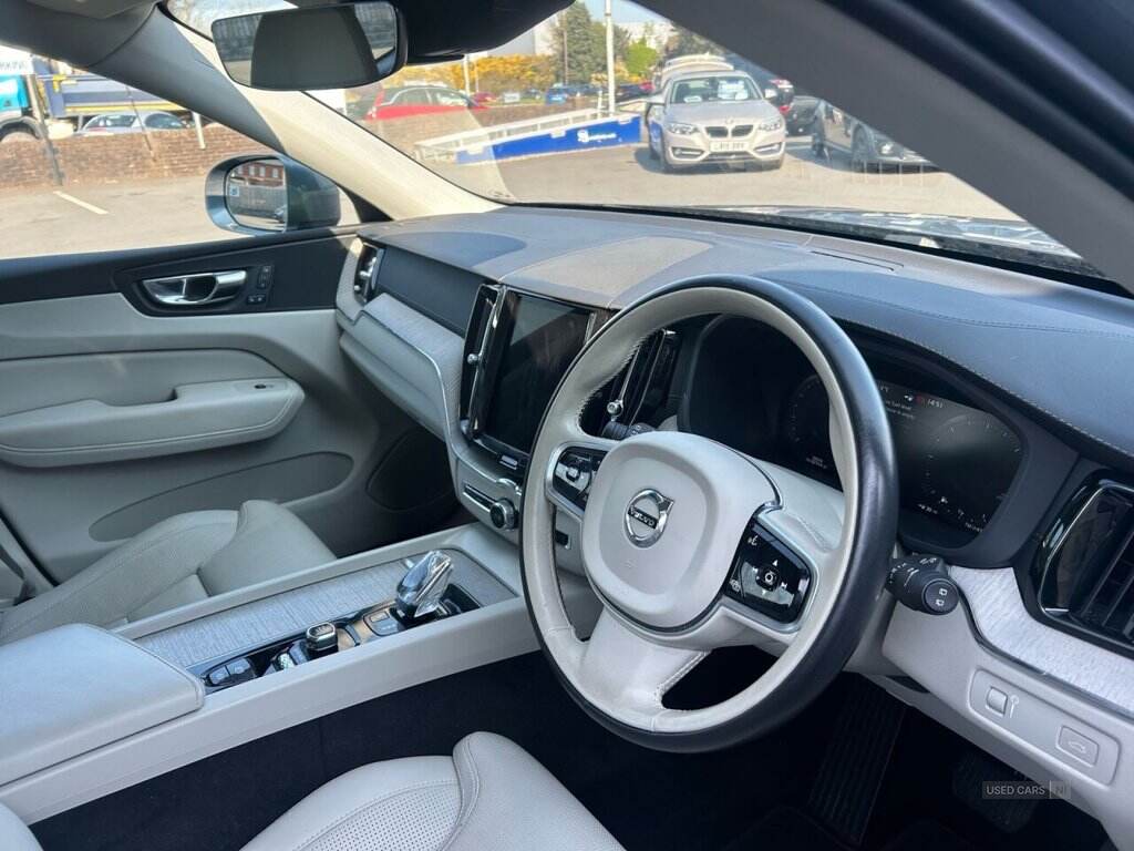 Mar 2021 Volvo XC60 2.0 B4D Inscription 5dr AWD Geartronic