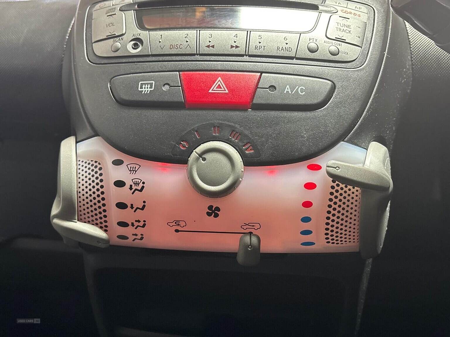 Aug 2013 Toyota Aygo 1.0 Vvt-I Move With Style 5Dr