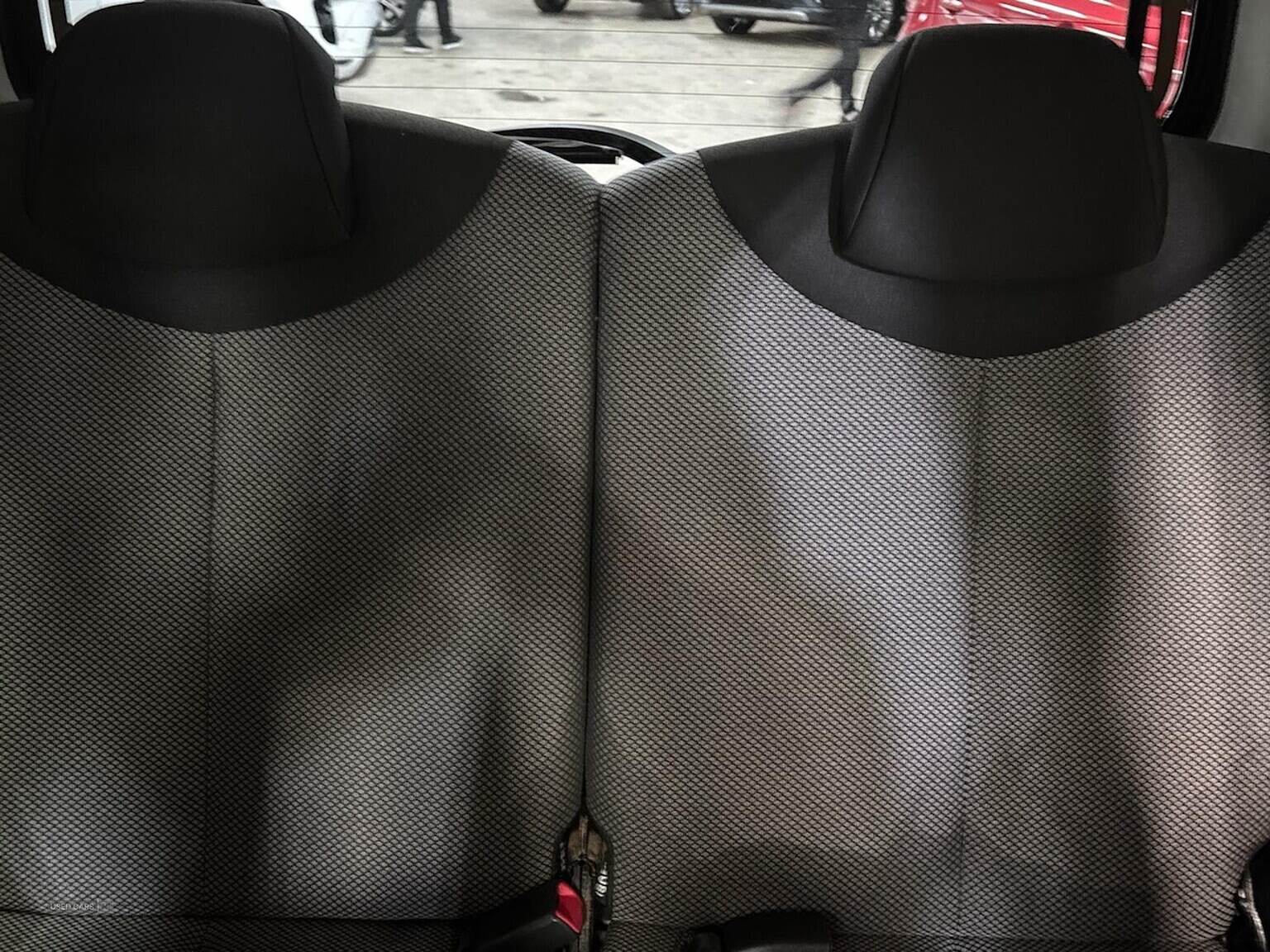 Aug 2013 Toyota Aygo 1.0 Vvt-I Move With Style 5Dr