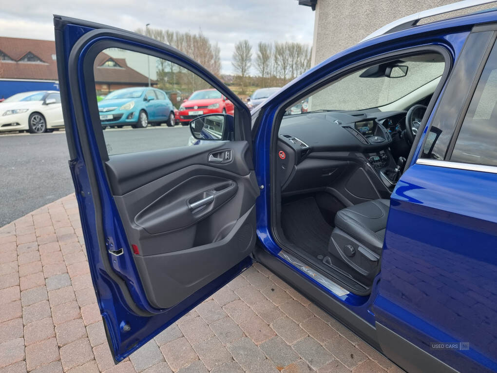 Oct 2015 Ford Kuga 2.0 TDCi 150 Titanium X 5dr 2WD