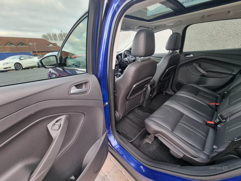 Oct 2015 Ford Kuga 2.0 TDCi 150 Titanium X 5dr 2WD