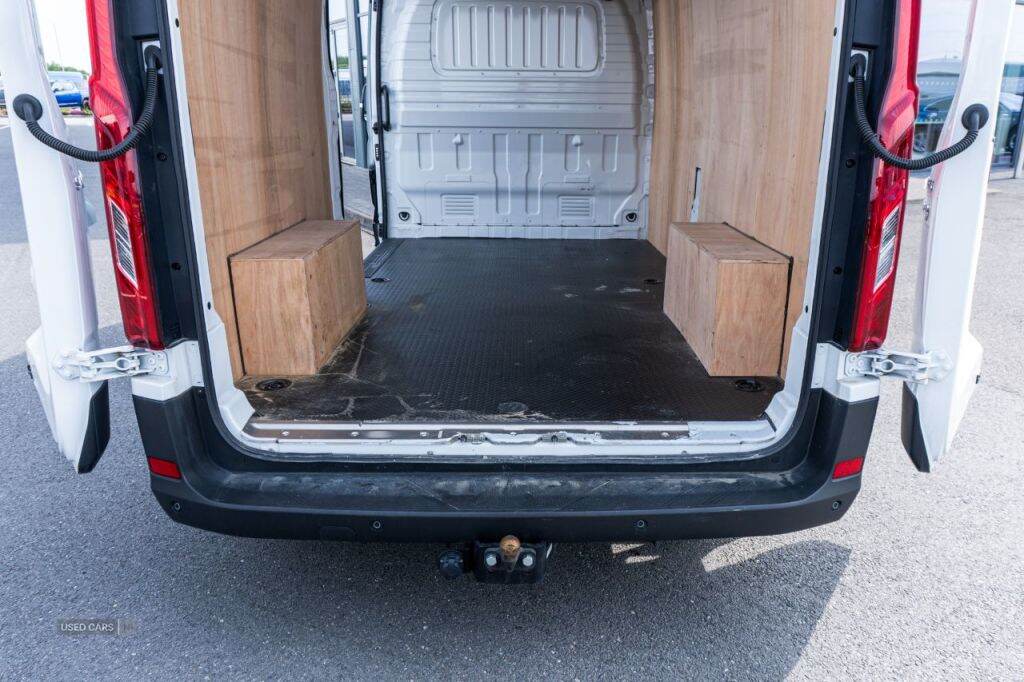 Aug 2024 Maxus Deliver 9 2.0 D20 150 Lux High Roof Van