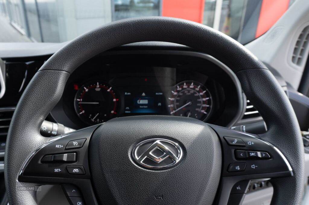 Aug 2024 Maxus Deliver 9 2.0 D20 150 Lux High Roof Van
