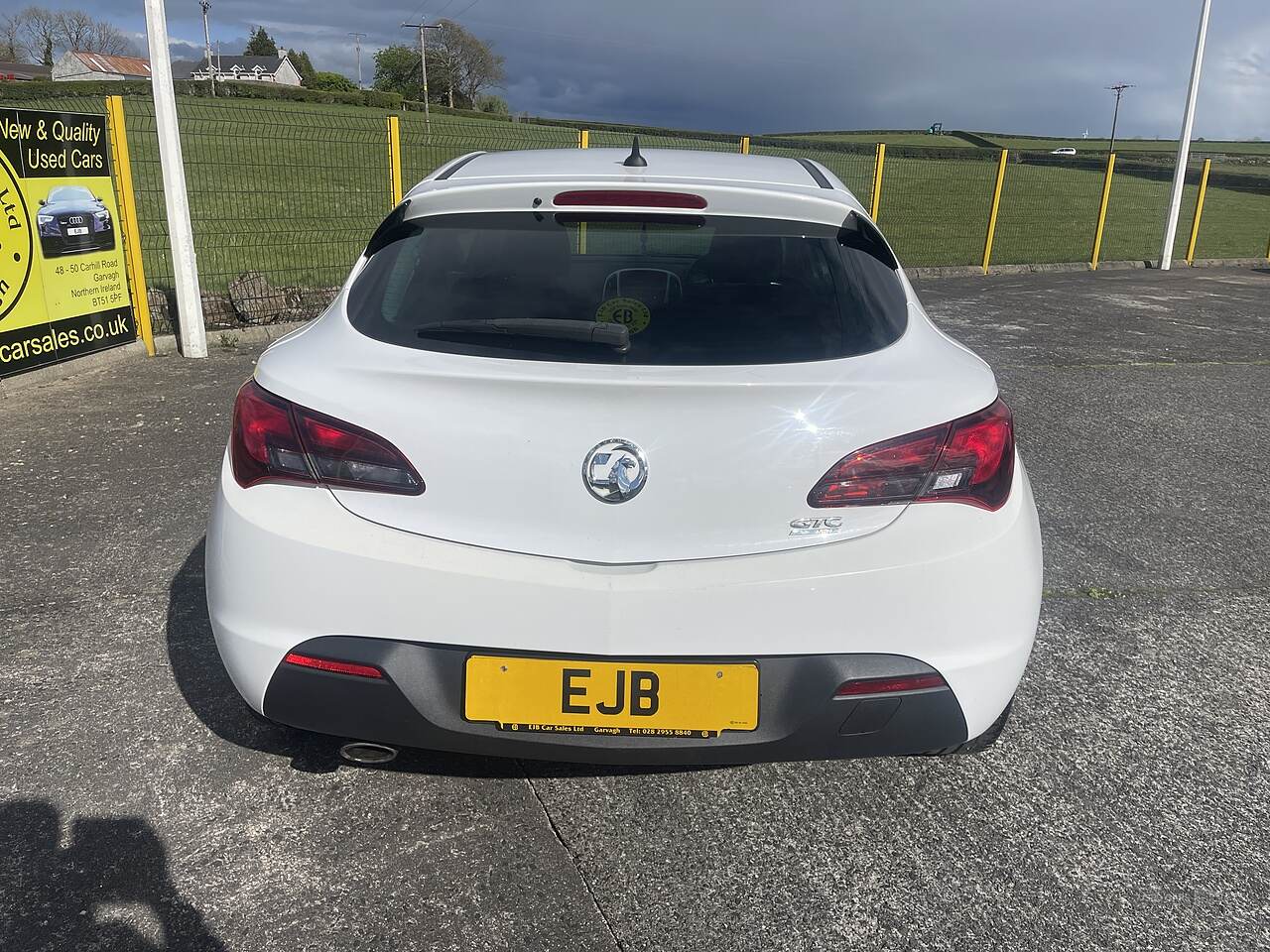 Feb 2016 Vauxhall Astra GTC 1.4T 16V 140 SRi 3dr