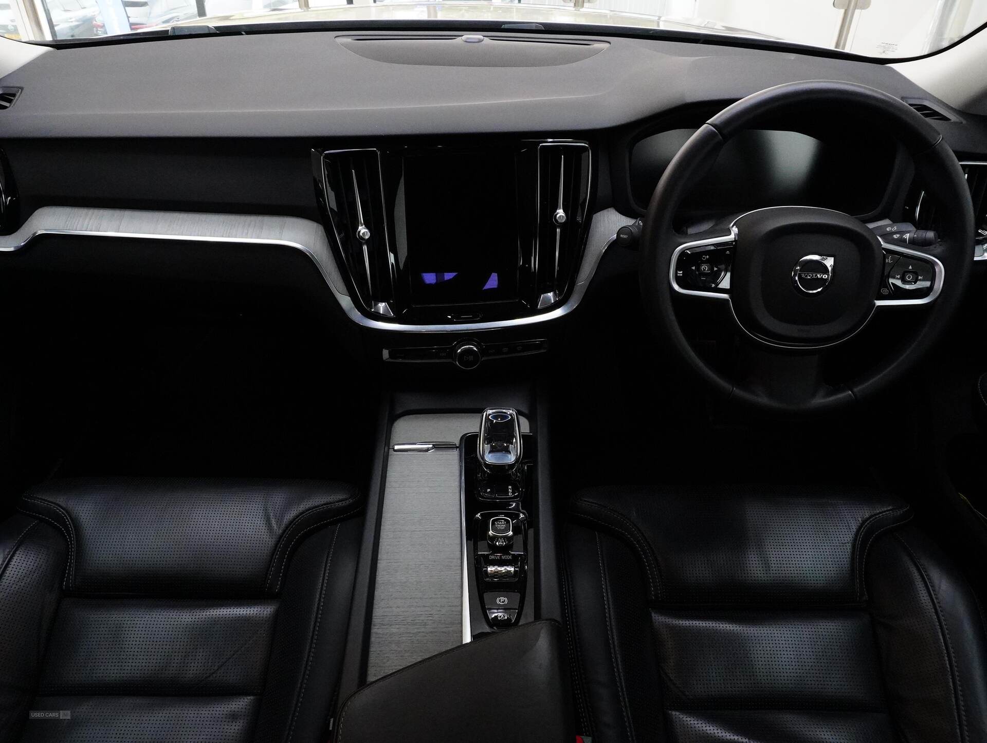 Mar 2021 Volvo S60 2.0 B5P Inscription 4dr Auto