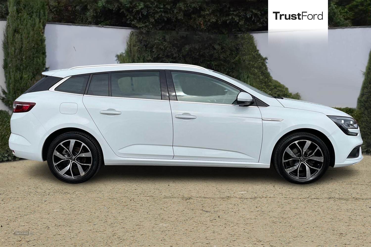 Oct 2018 Renault Megane 1.3 TCE Iconic 5dr