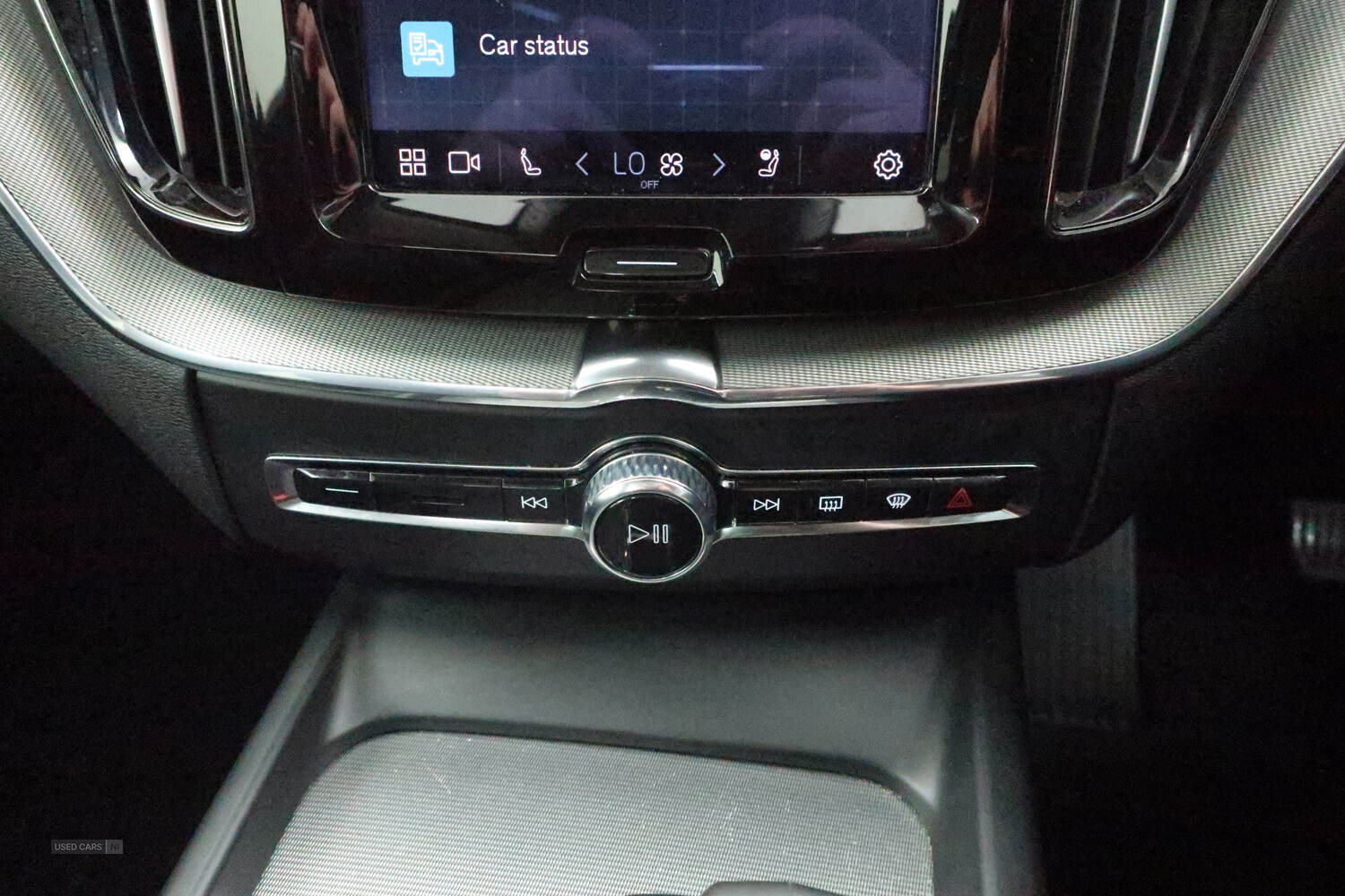 Apr 2024 Volvo XC60 2.0 T6 [350] RC PHEV Plus Dark 5dr AWD Geartronic