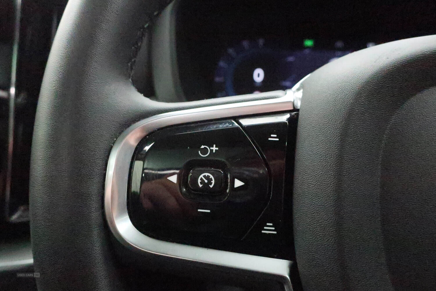 Apr 2024 Volvo XC60 2.0 T6 [350] RC PHEV Plus Dark 5dr AWD Geartronic