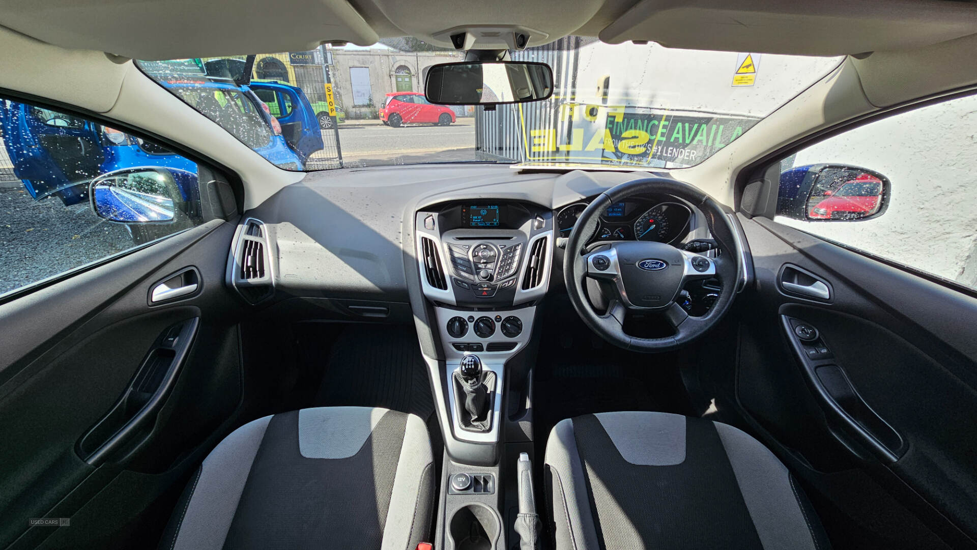 Ford Focus HATCHBACK in Down