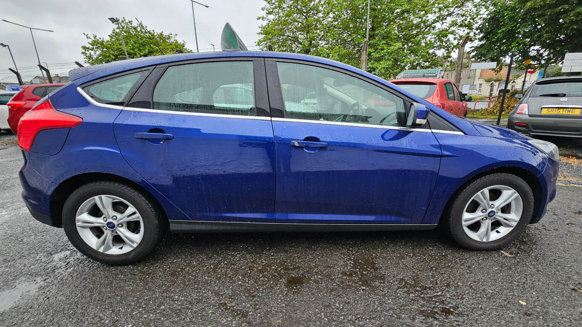 Ford Focus HATCHBACK in Down