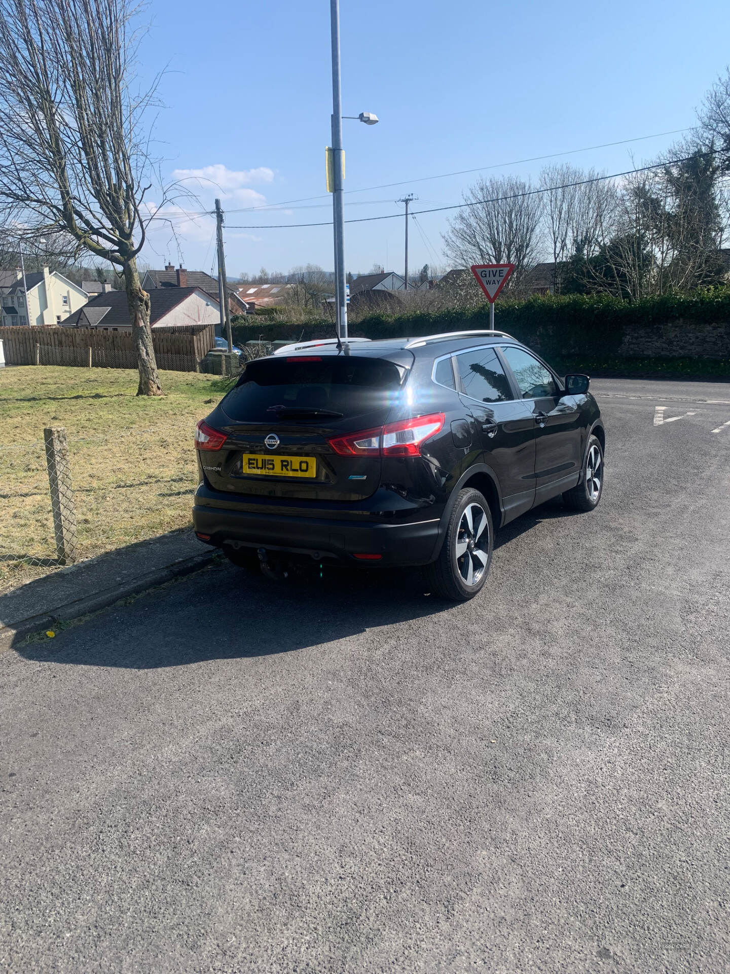 Apr 2015 Nissan Qashqai 1.5 dCi N-Tec+ 5dr