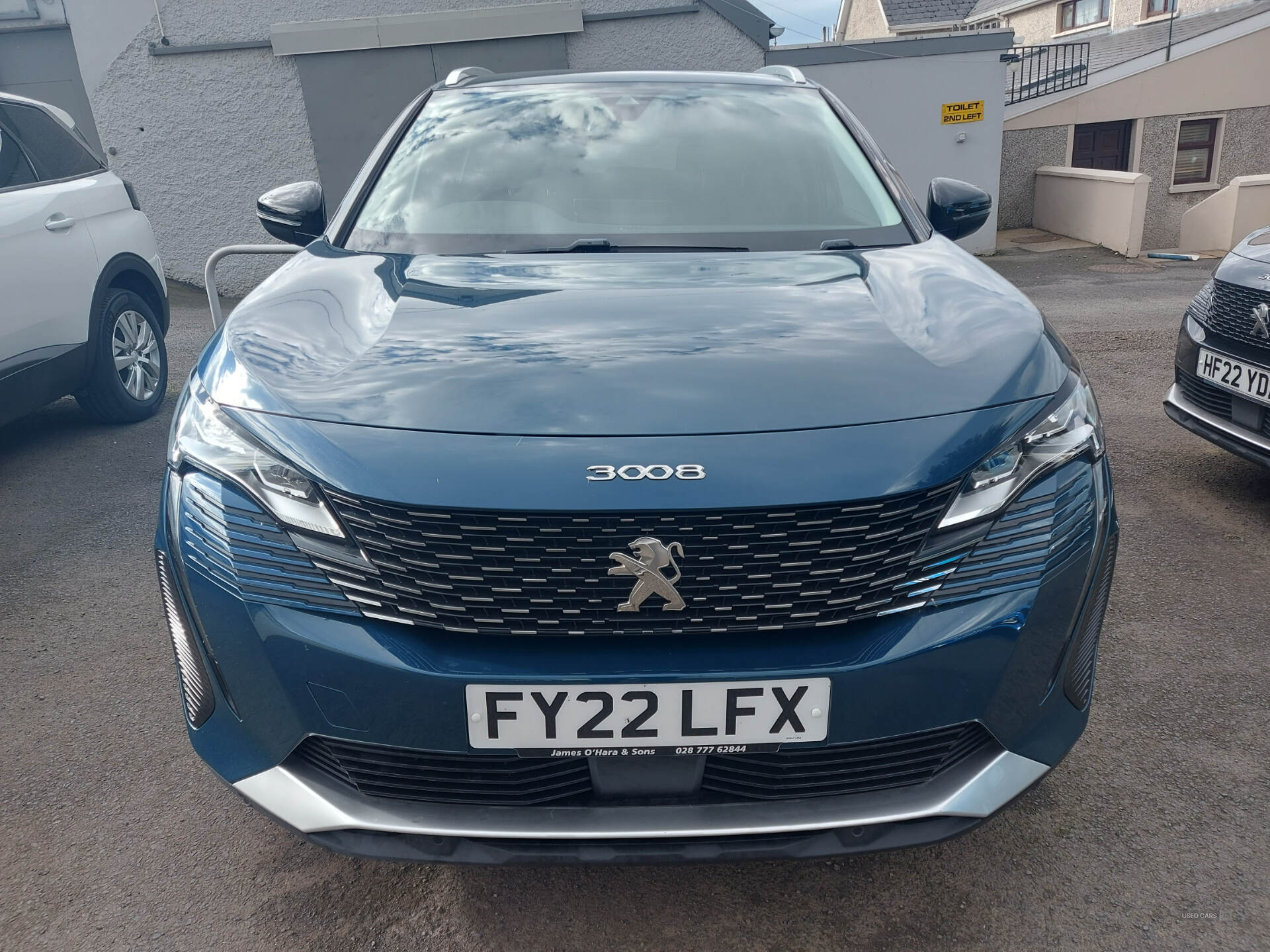 Car Thumbnail 4