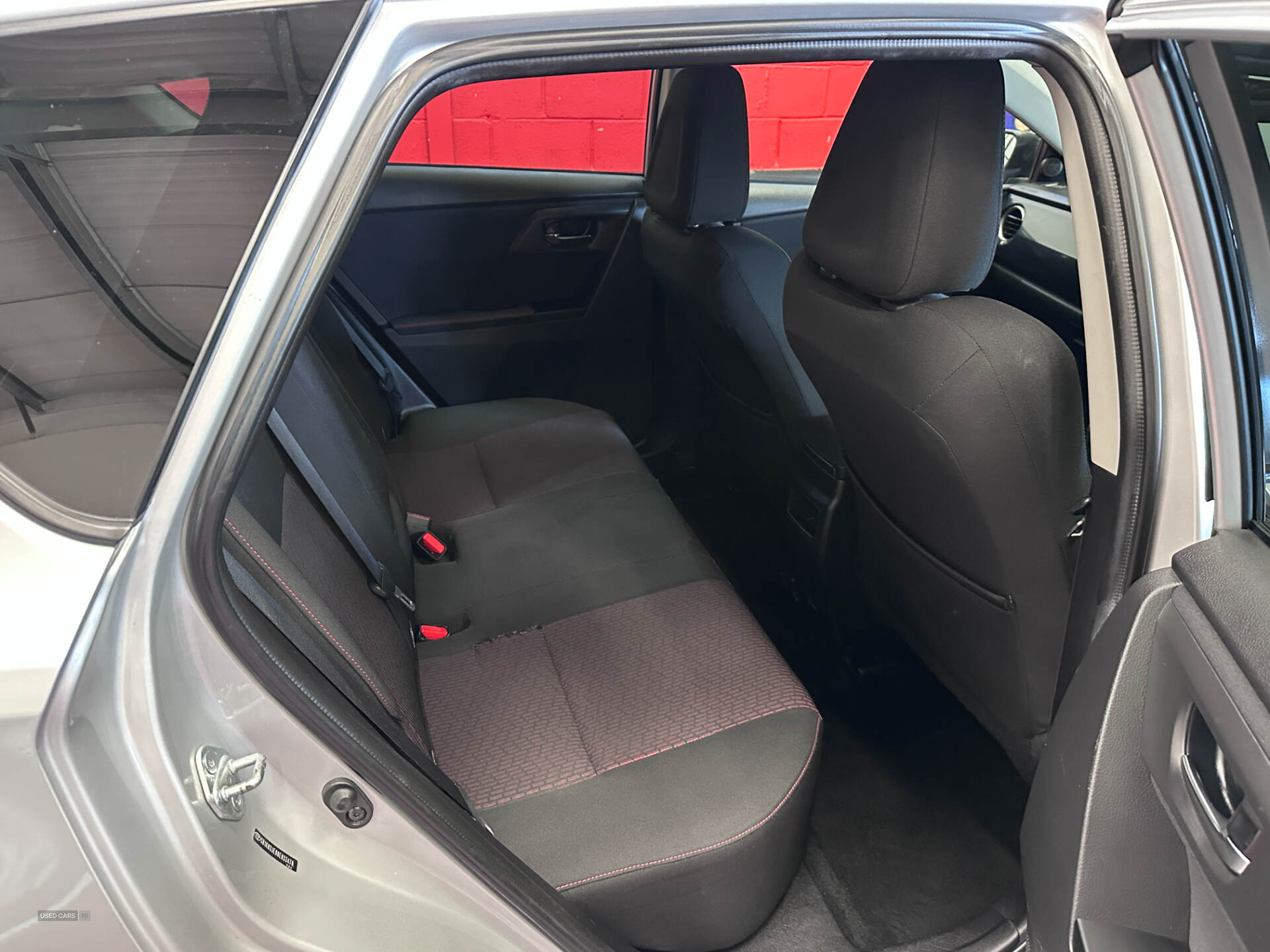 Mar 2014 Toyota Auris 1.4 D-4D Sport 5dr