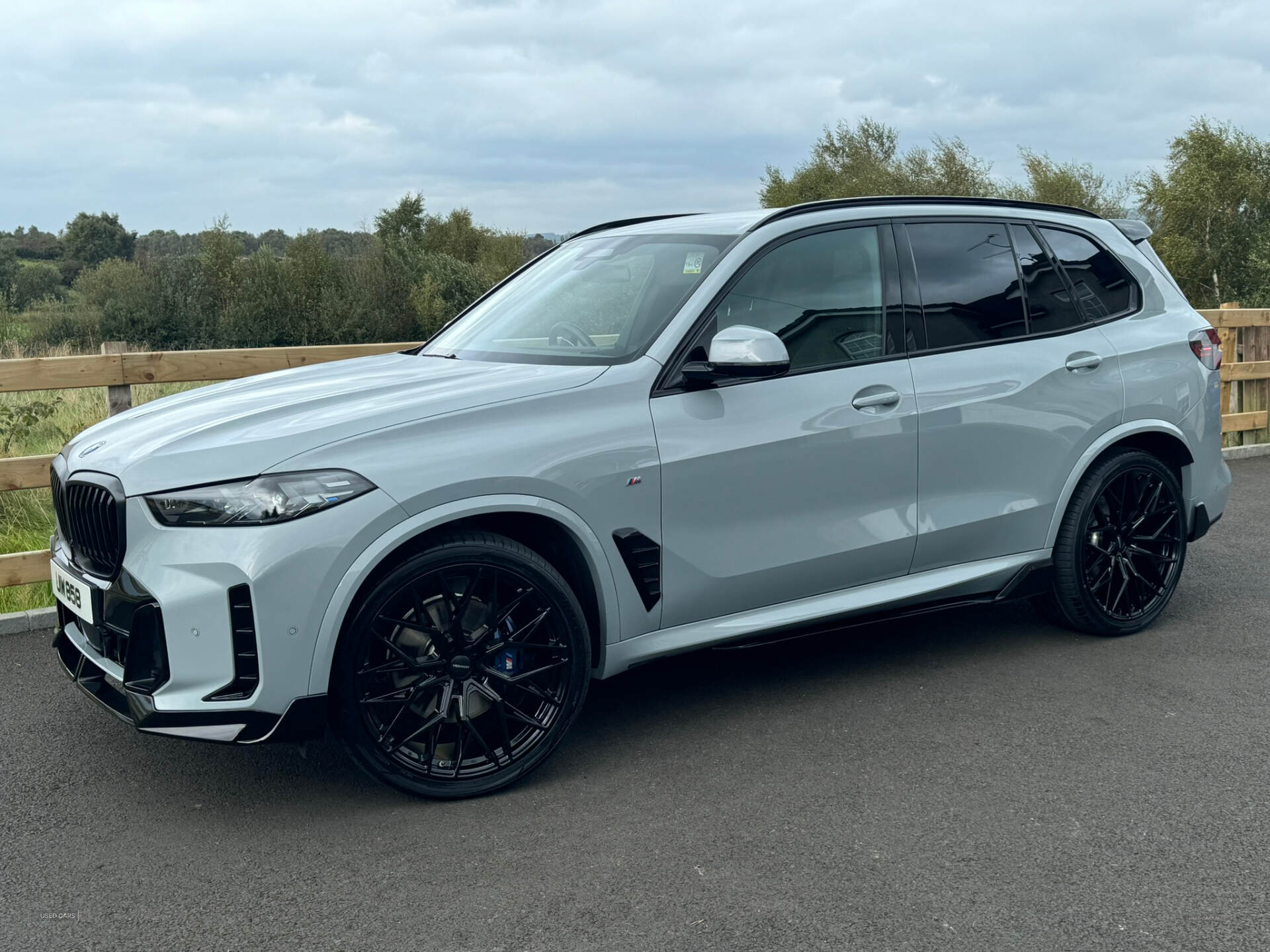 May 2023 BMW X5 xDrive30d MHT M Sport 5dr Auto