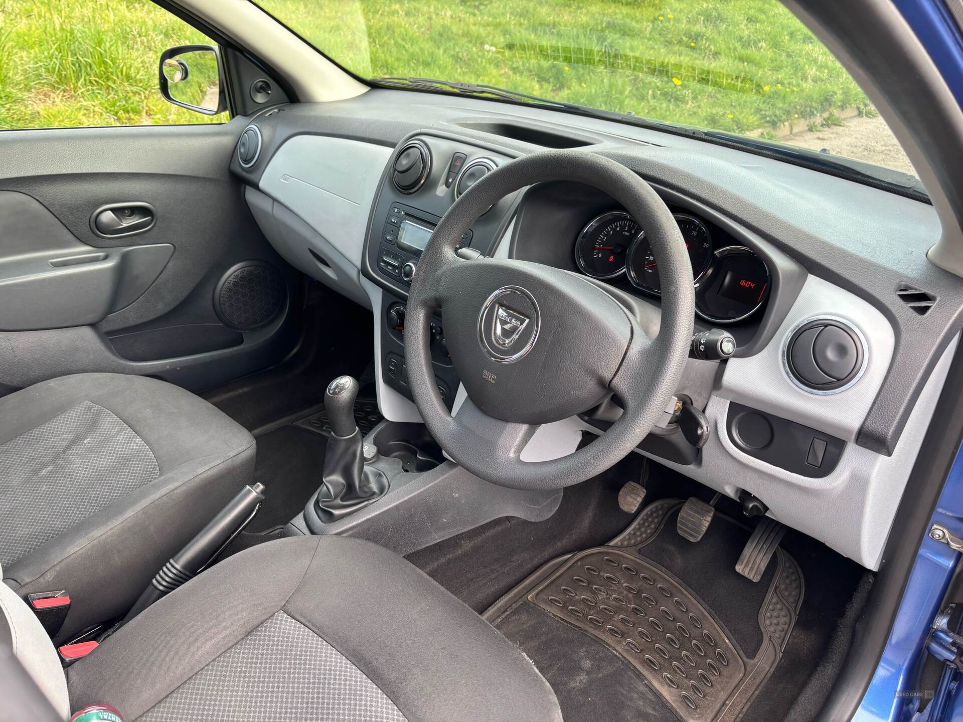 Jun 2014 Dacia Sandero 1.2 16V Ambiance 5dr